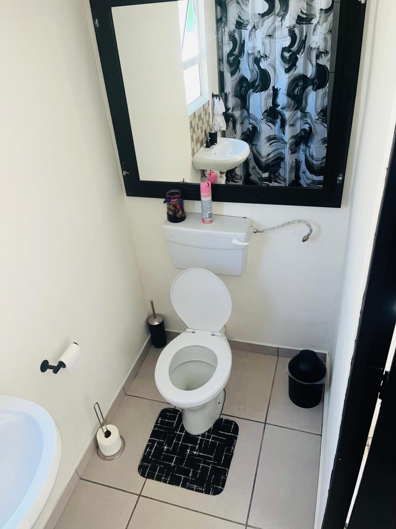 Relaxa Sleep & Go Guest house