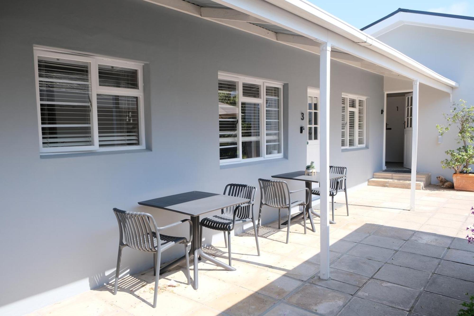 High Hedges Guest Constantia Cape Town