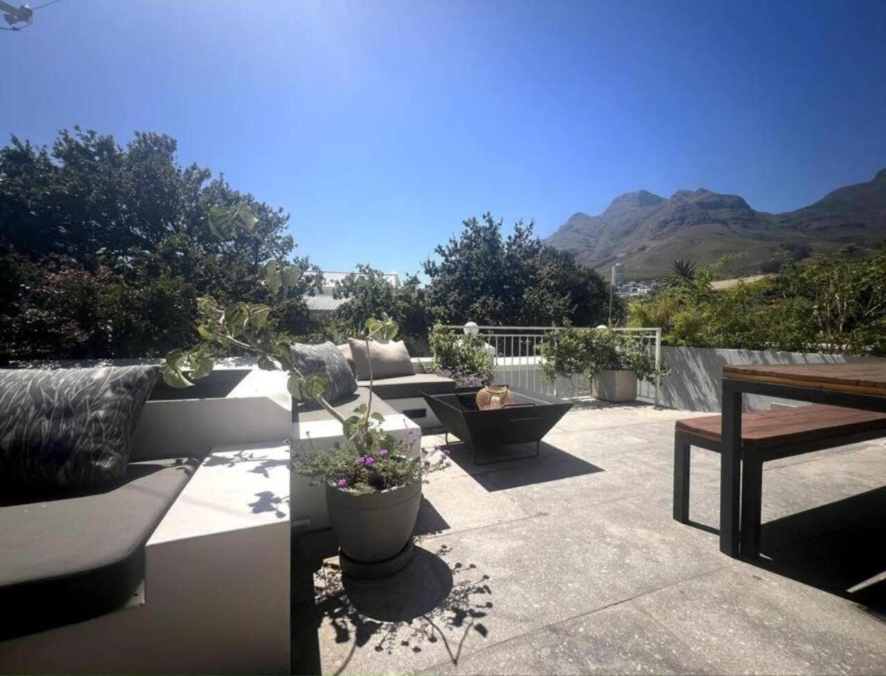 Villa Victorian With Stunning Views & Pool *