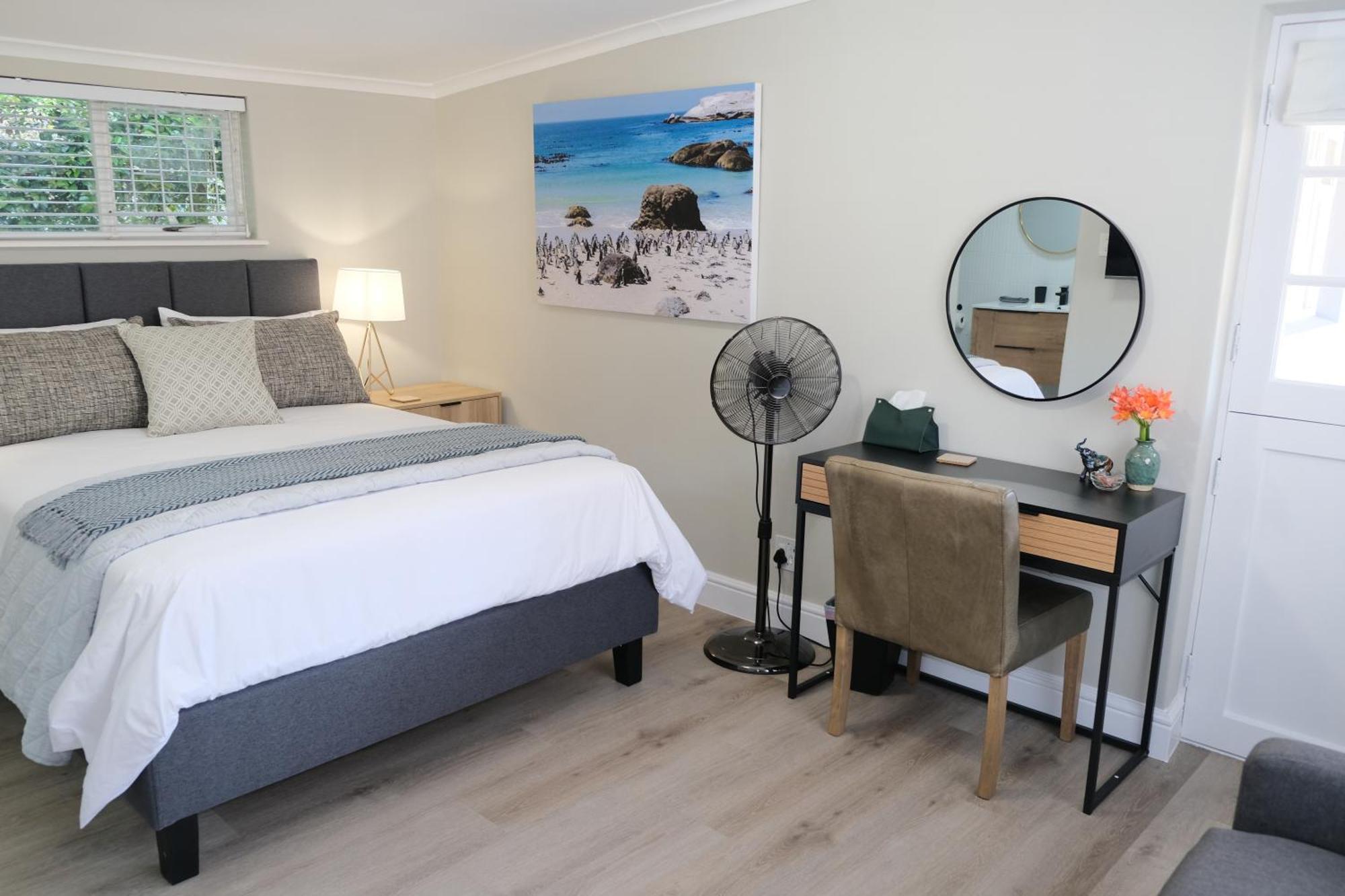 High Hedges Guest Constantia