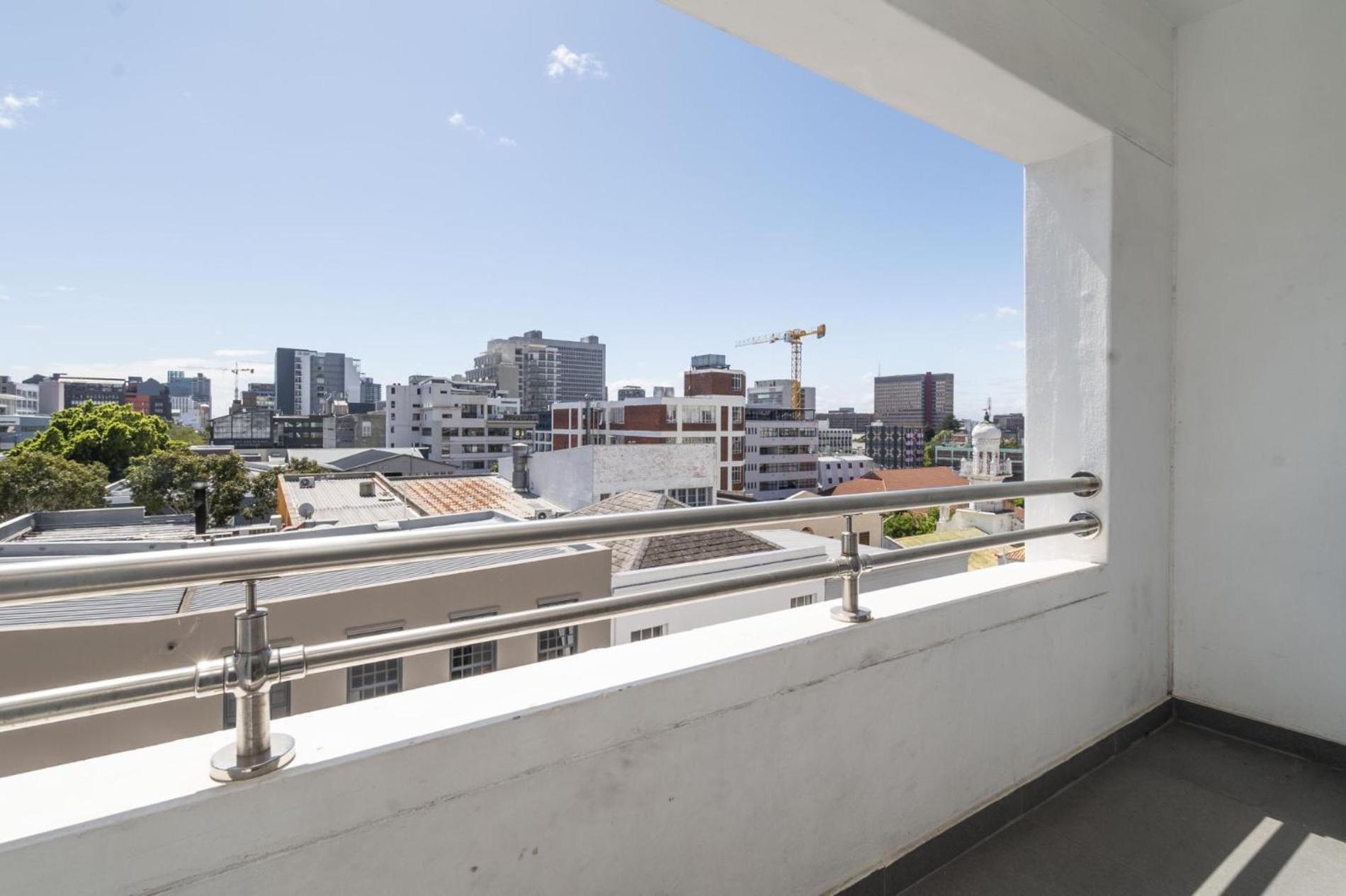 Modern At 220onloop Views Comfort Cidade Do Cabo