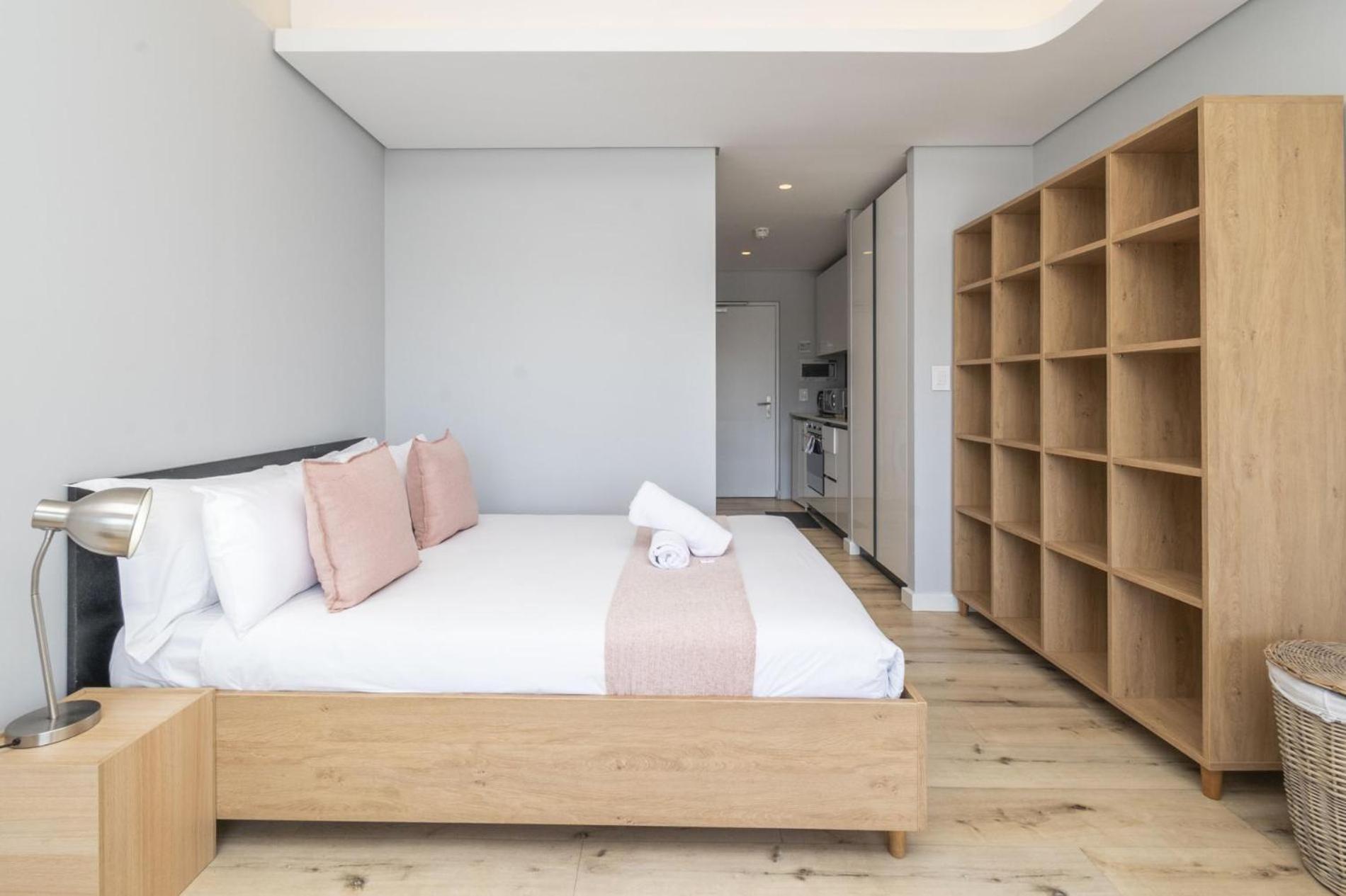 Modern At 220onloop Views Comfort Cidade Do Cabo