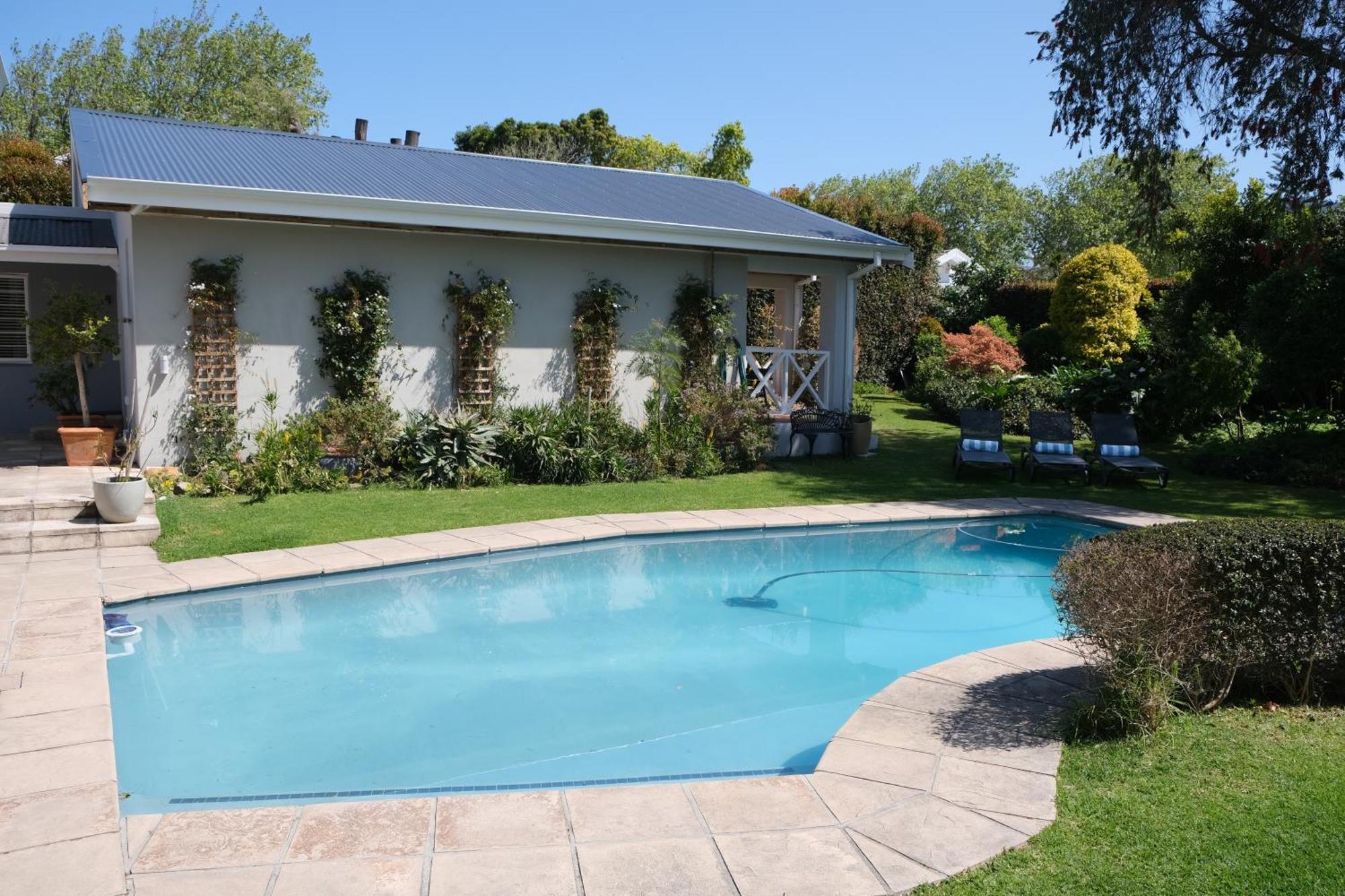 Guest house High Hedges Guest Constantia Cape Town