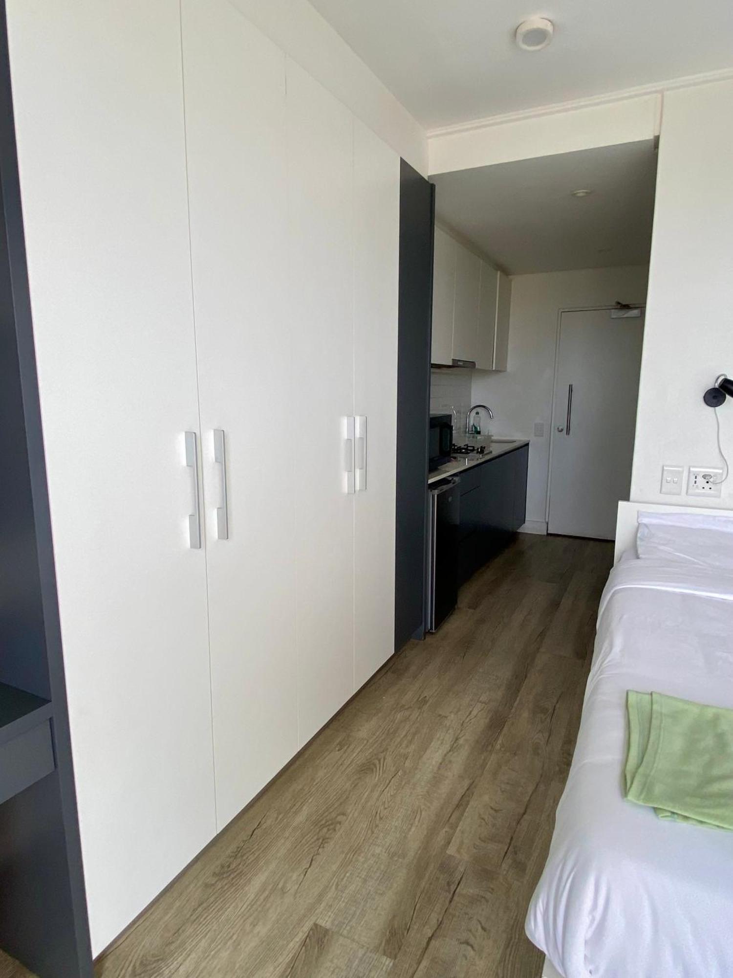 Apartment One On Cape Town