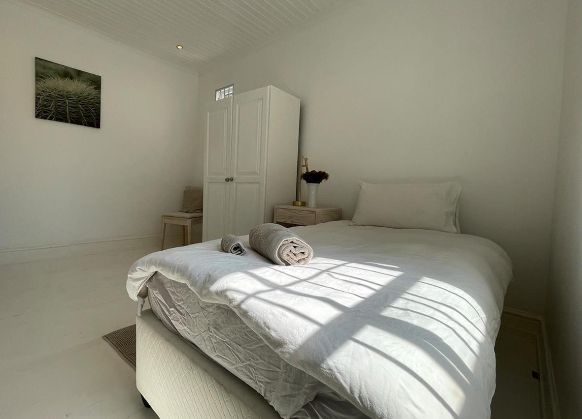 Apartamento Gut Gelegenes Gaestehaus In Seapoint Cidade Do Cabo