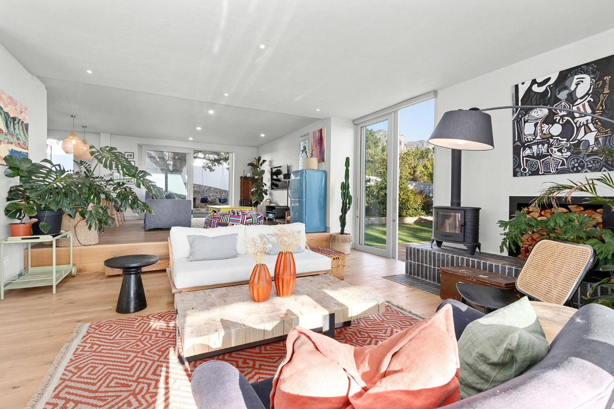Holiday home Dal 8 By Host Agents Cape Town
