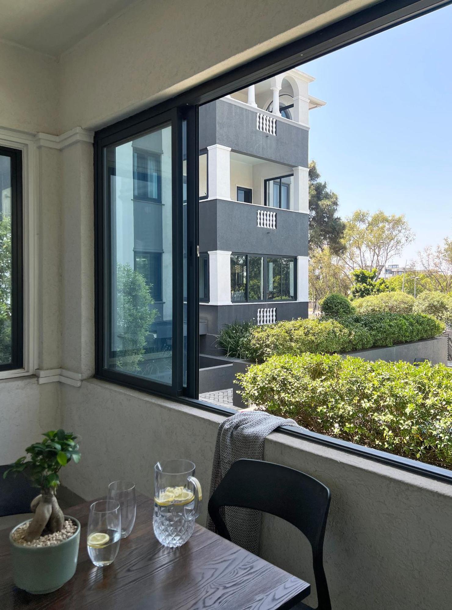 Apartment Warwick Mansions 1 Cape Town