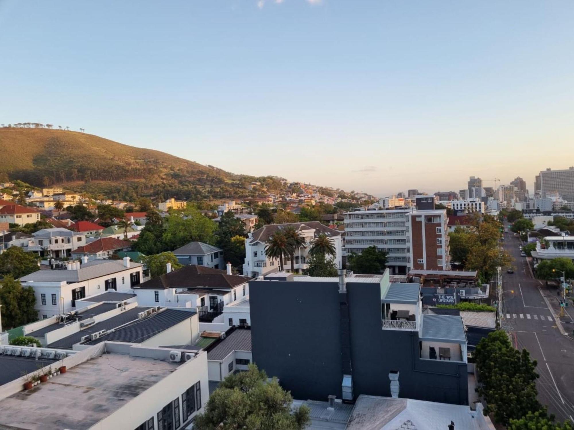 Kloof Street With Parking Apartment *