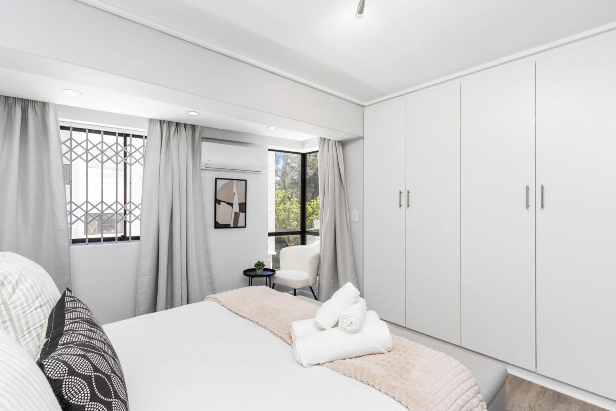 Sausalito 201 By Host Agents * Cape Town