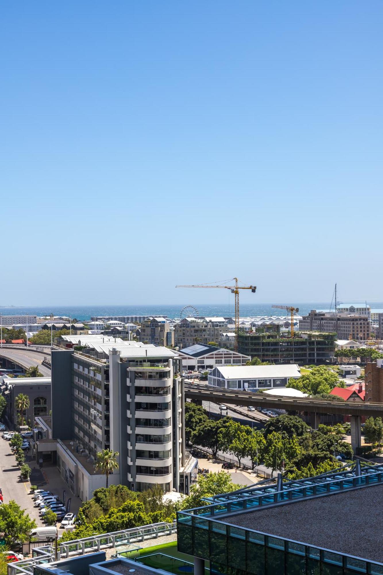 16 On Bree 1319 Apartment Cape Town
