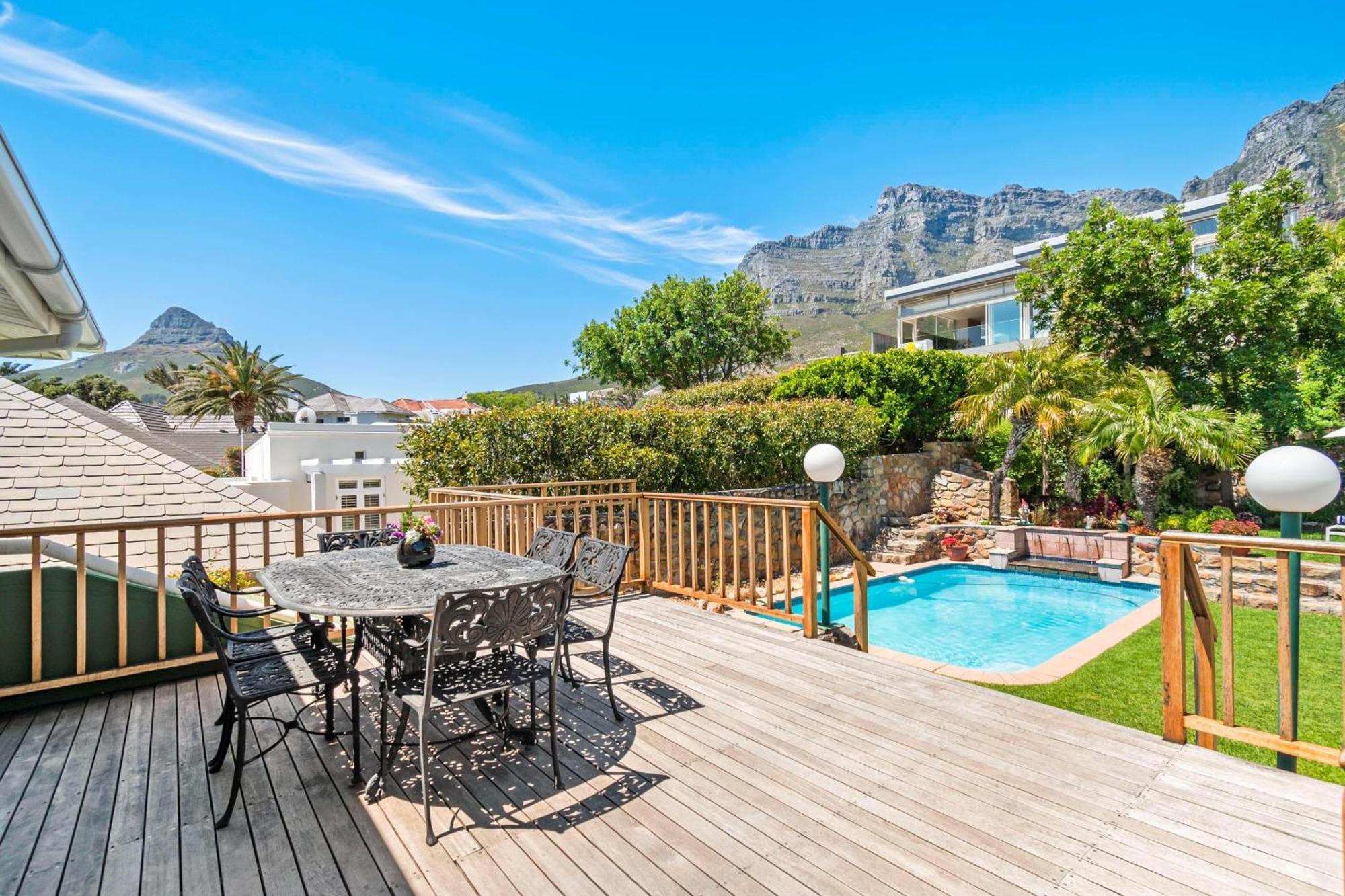 Atlantic Sunsets With Magnificent Uninterrupted Ocean And Mountain Views In Camps Bay Villa Cape Town
