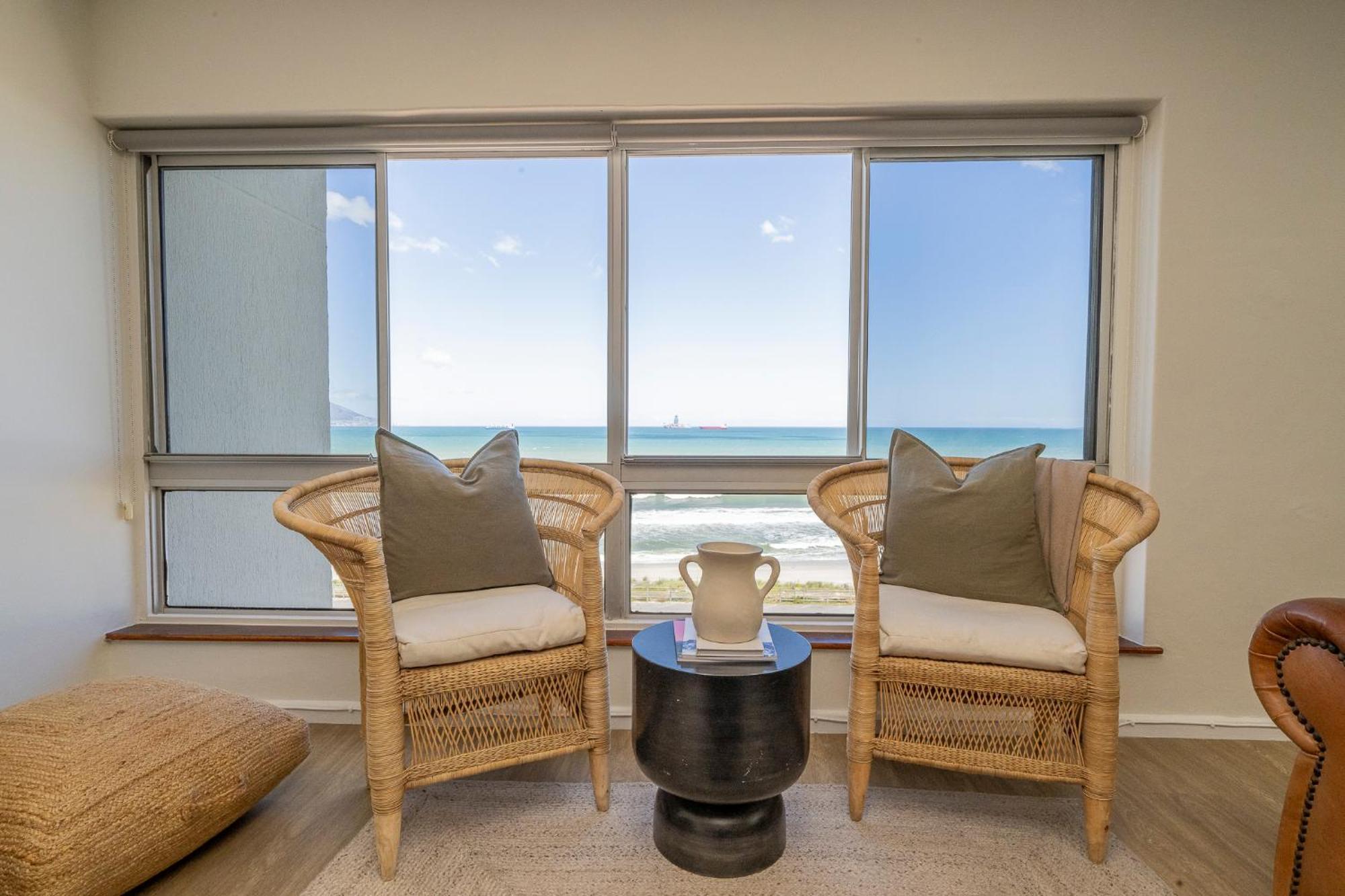 2 Bedroom - Blouberg Beachfront *