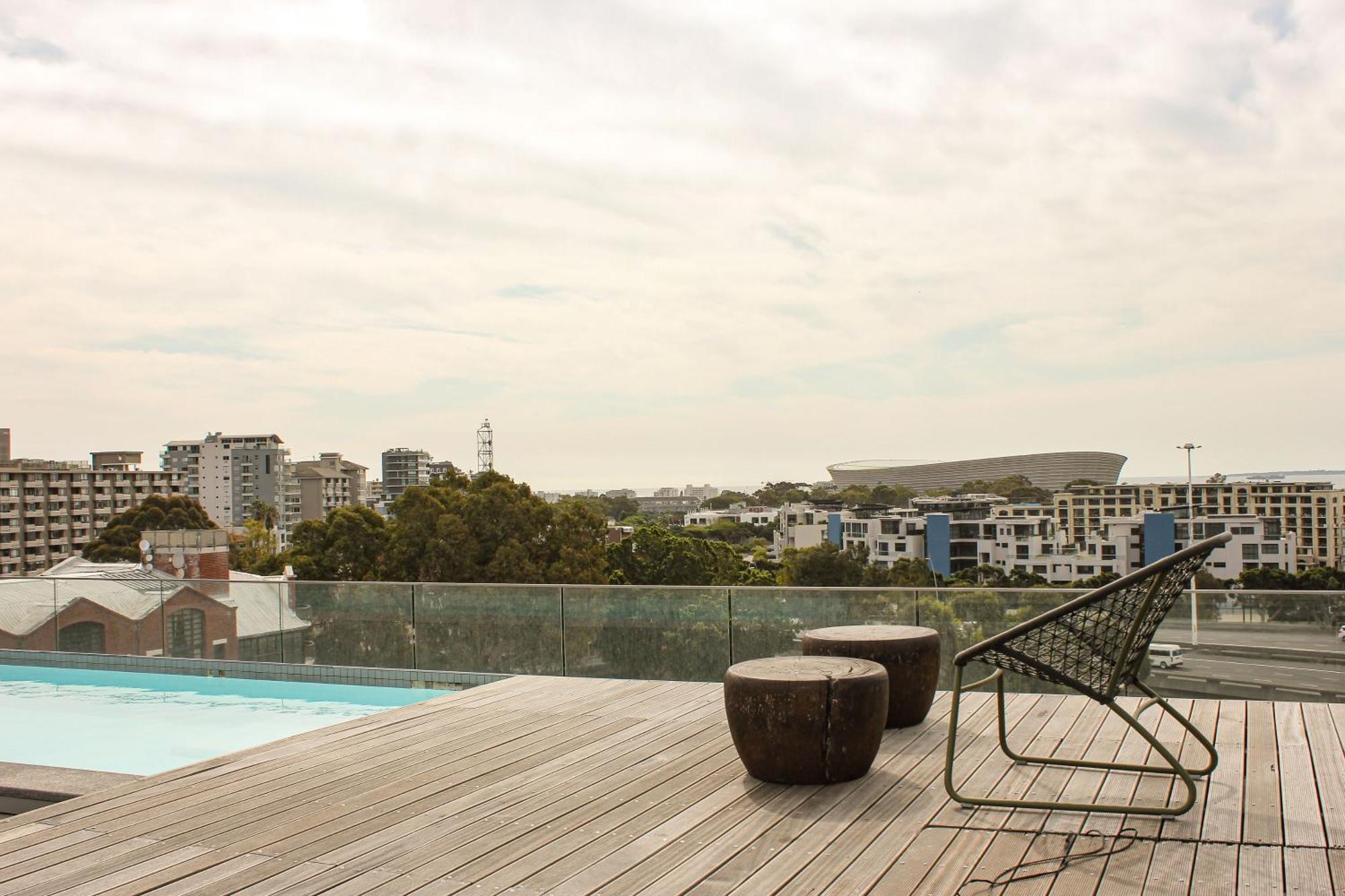 Luxury With Rooftop Pool And Table Mountain Views Apartamento Cidade Do Cabo