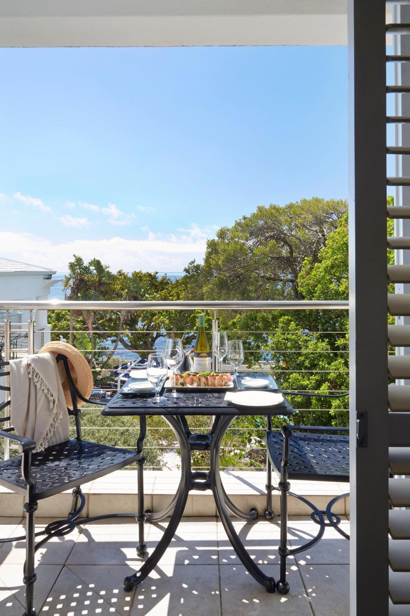 Twelve Apostles & 5* Cape Town