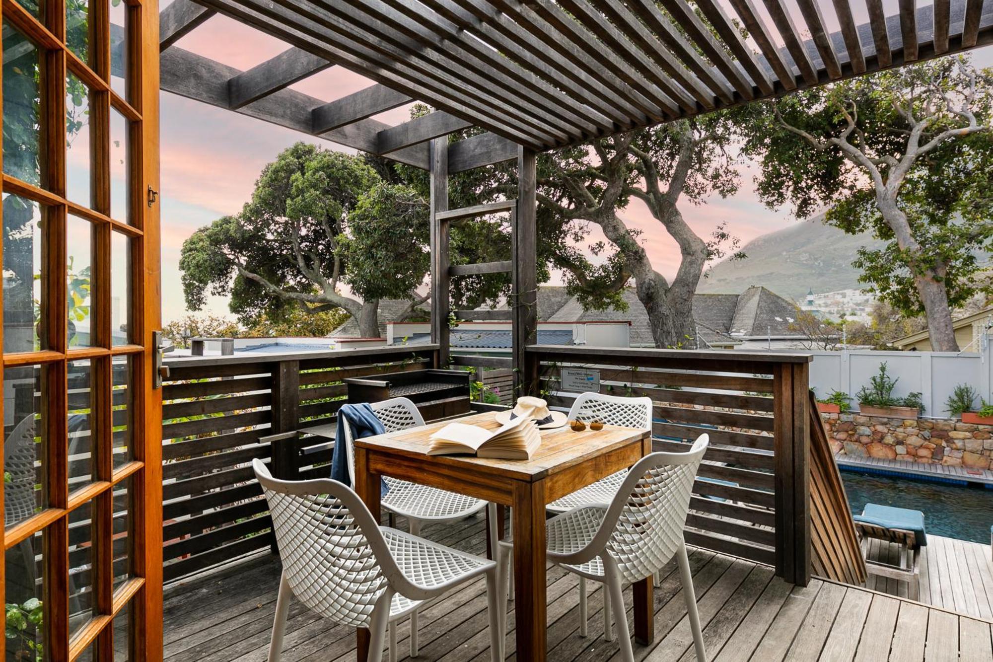 Stone Cottages Guest house Cape Town