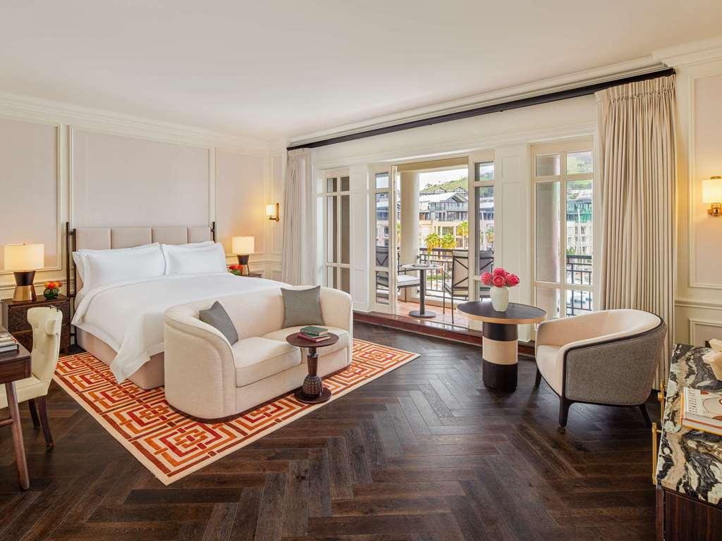 Hotel Cape Grace, A Fairmont Managed