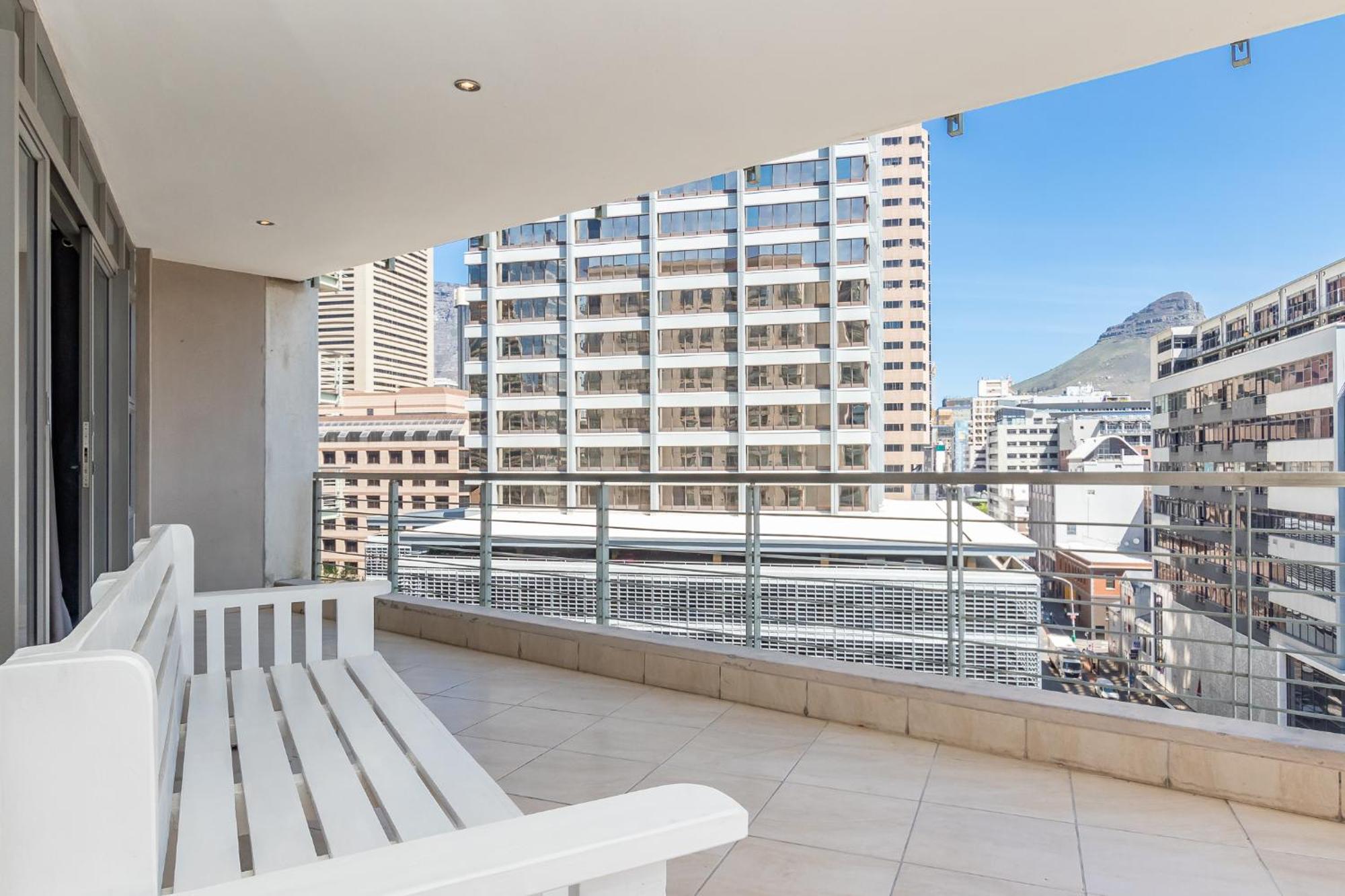 Itc Icon Two Bedroom With Lovely Balcony Apartment *