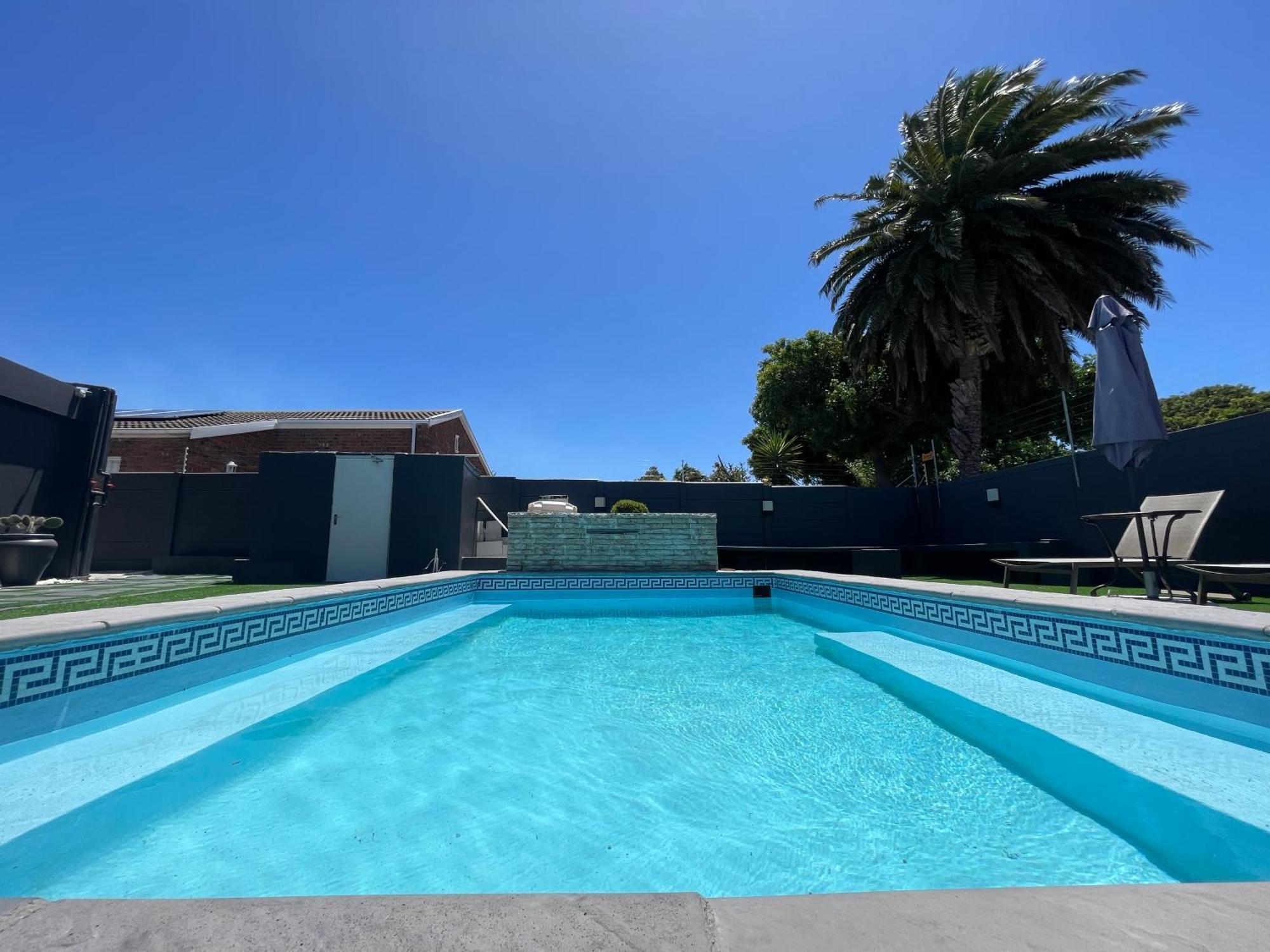 Domin Luxury * Cape Town