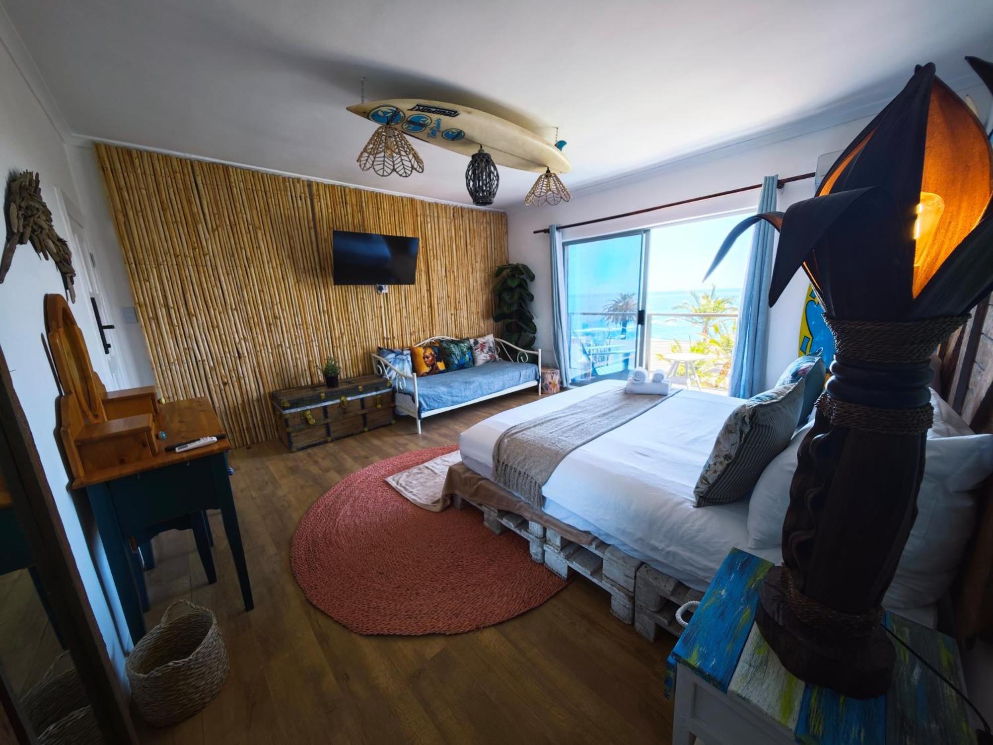 Beachwave Camps Bay * Cape Town