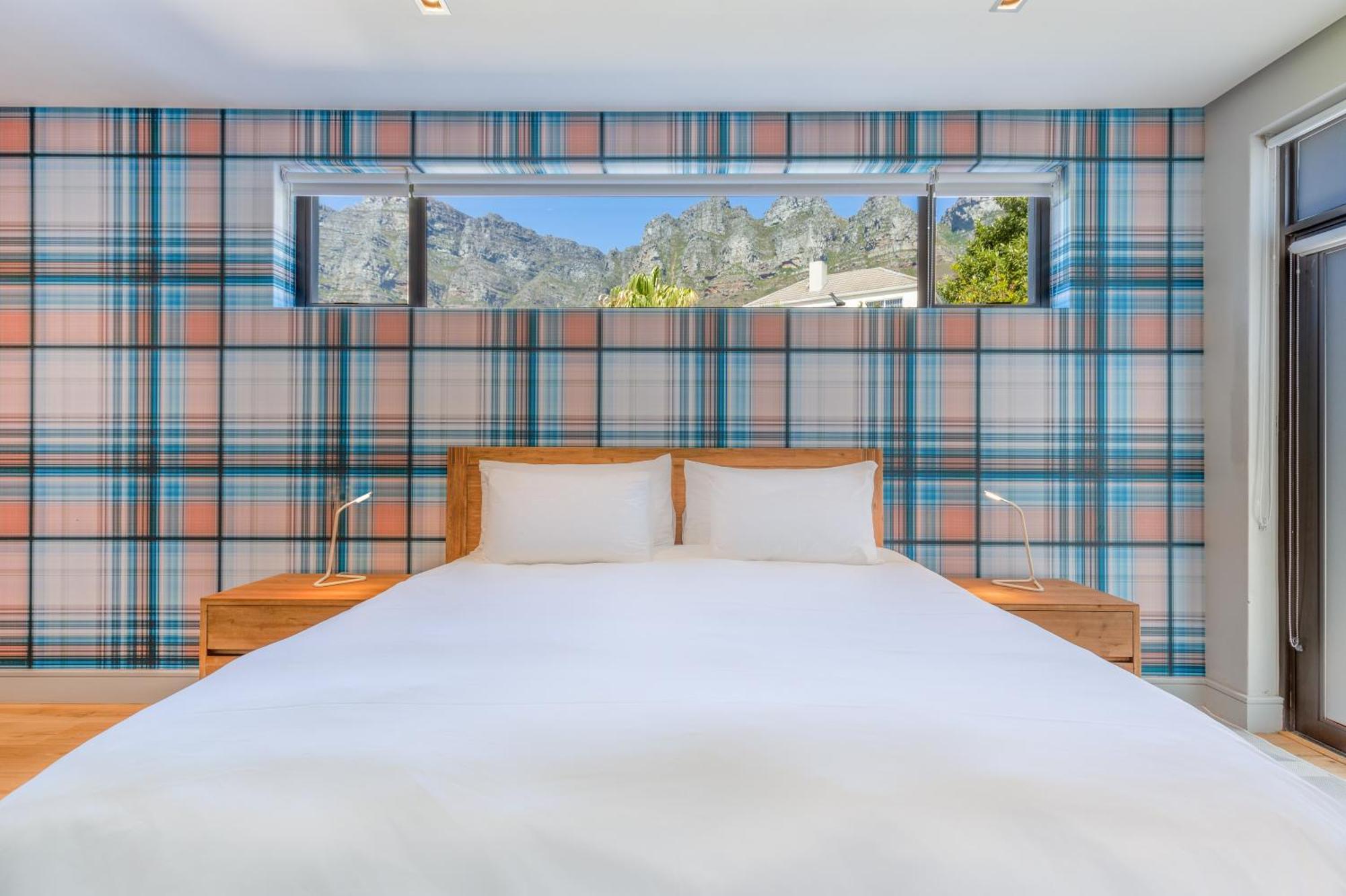 Aparthotel Amara 2 -designer Penthouse With Solar Power