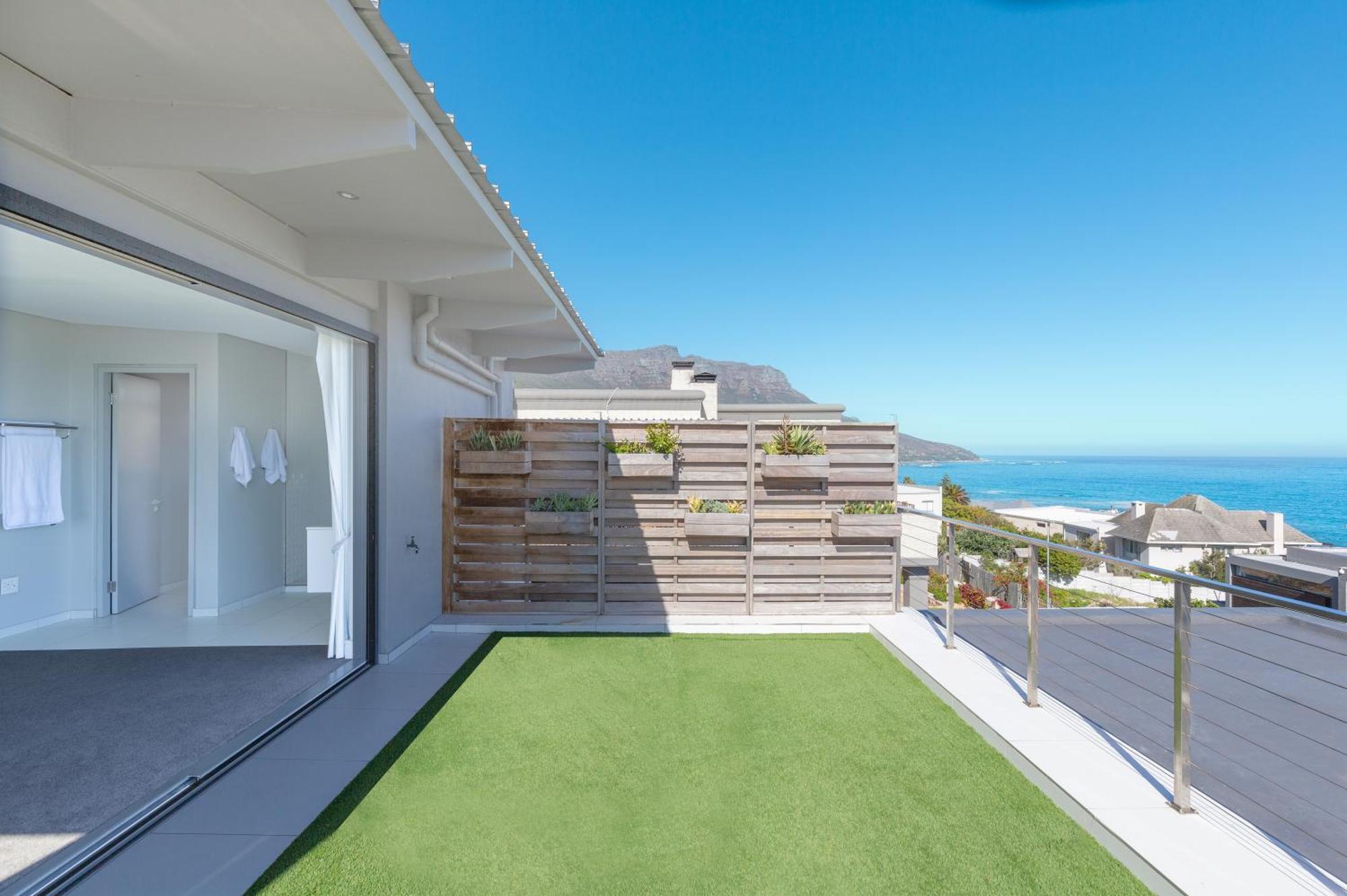 Amara 2 -designer Penthouse With Solar Power Aparthotel Cape Town