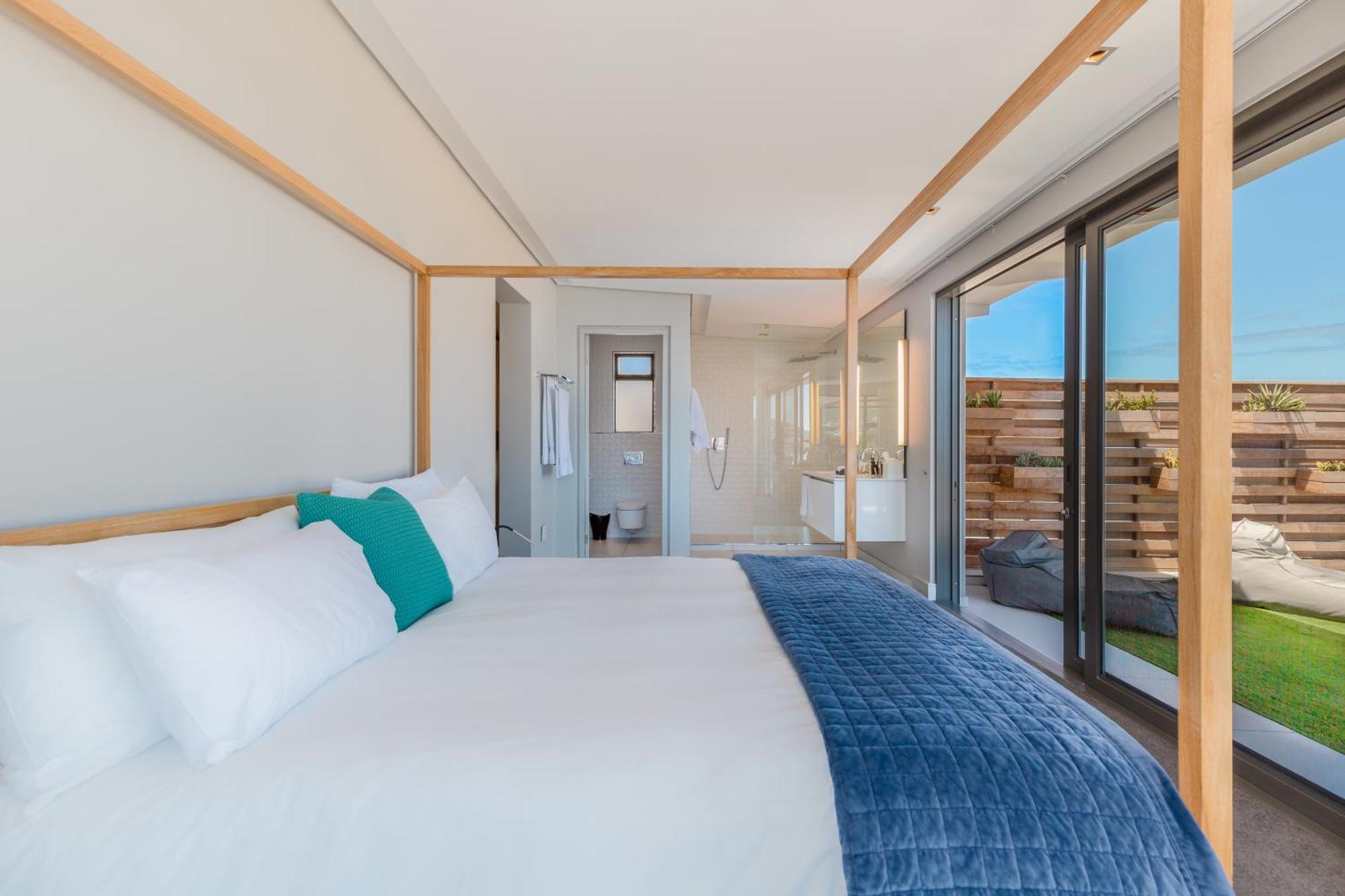 Aparthotel Amara 2 -designer Penthouse With Solar Power Cape Town