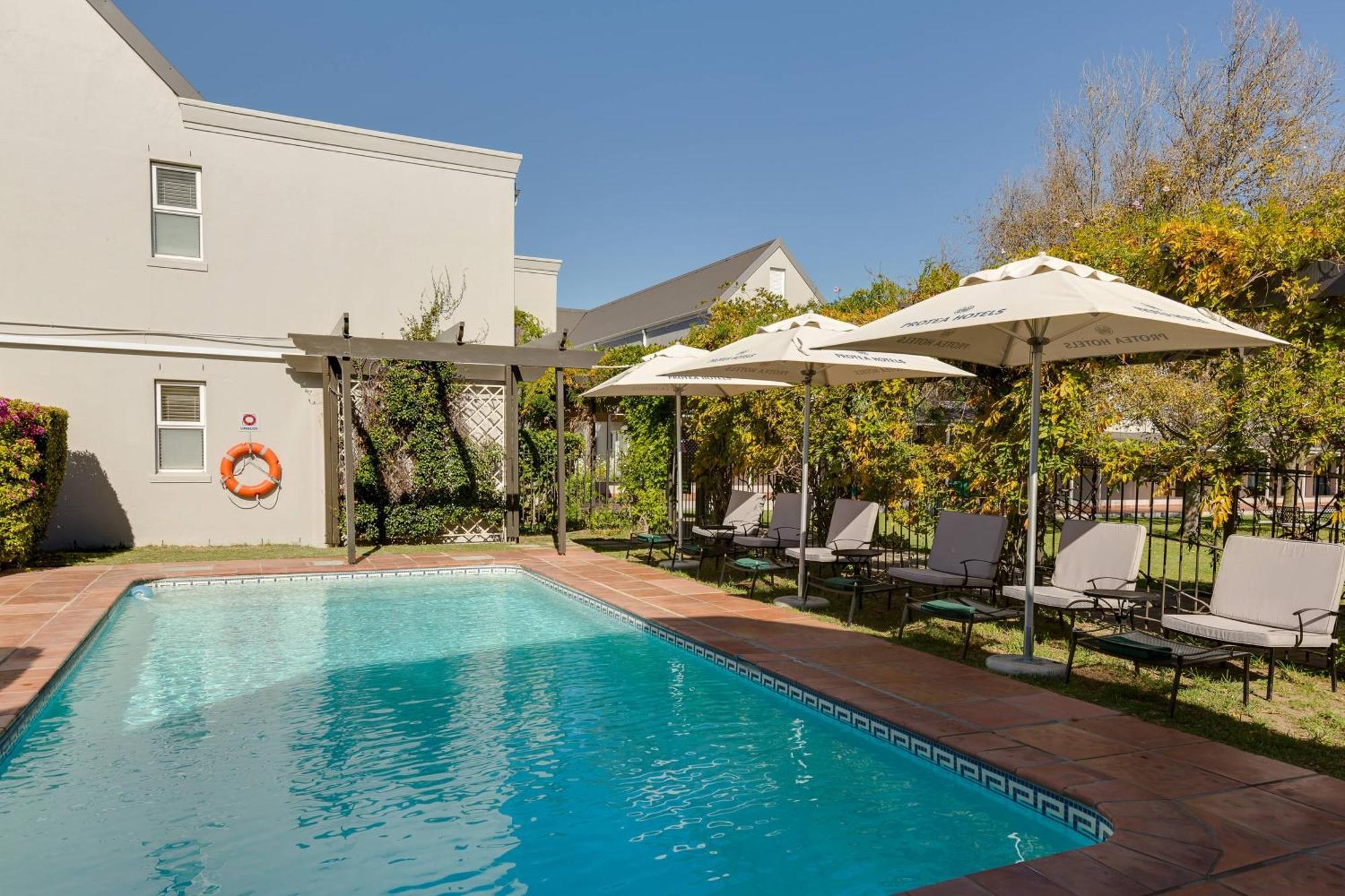 Protea By Marriott Mowbray Hotel 3*