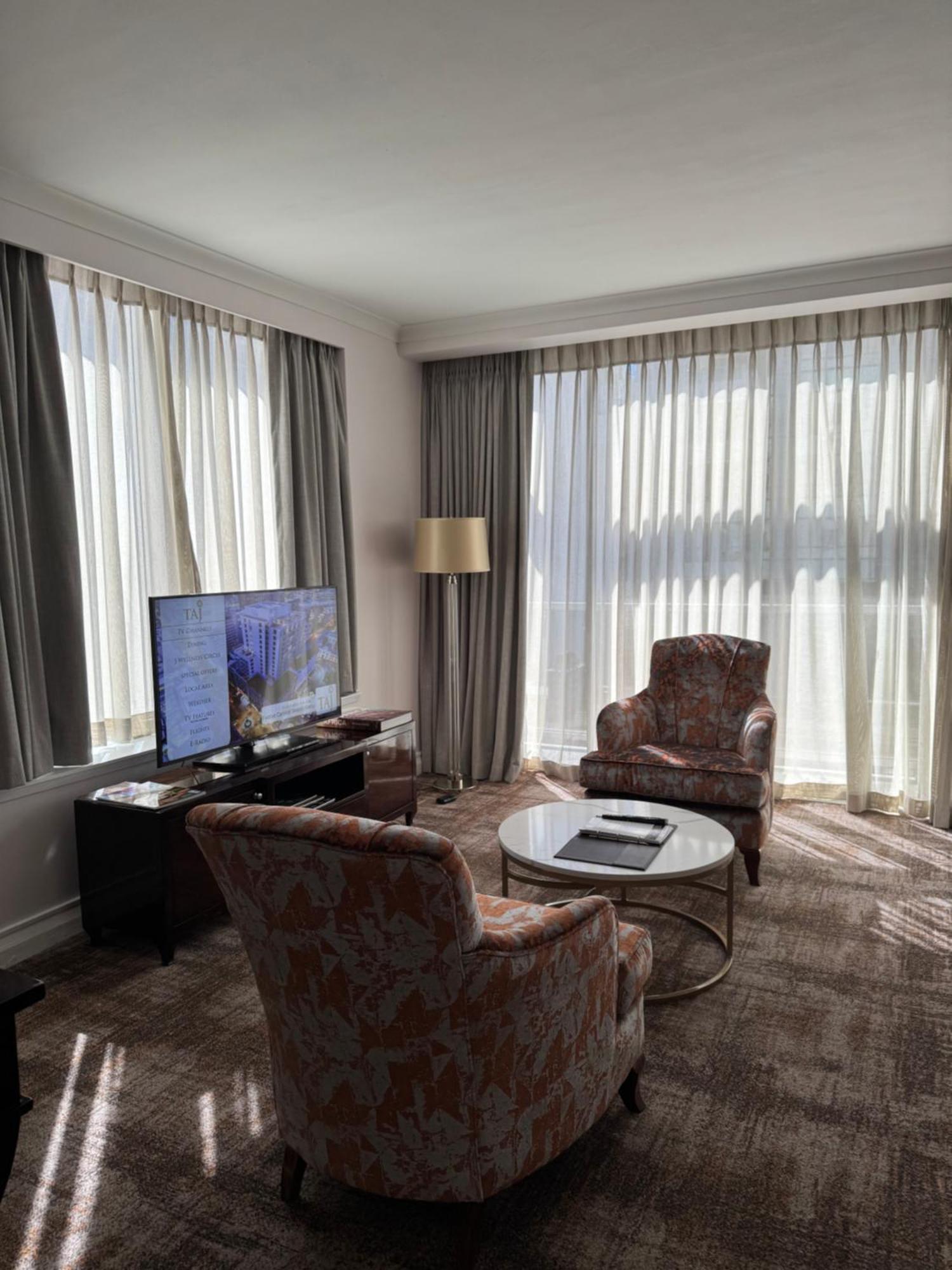 Luxury At Taj - Corner With Balcony - Newly Renovated Apartment Cape Town