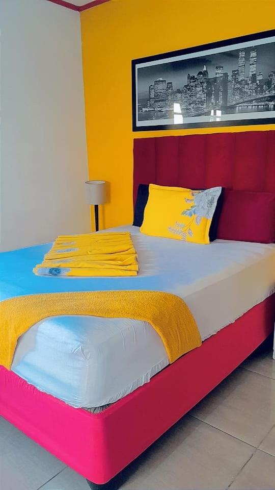 Neo & Ruks Parow Guest house