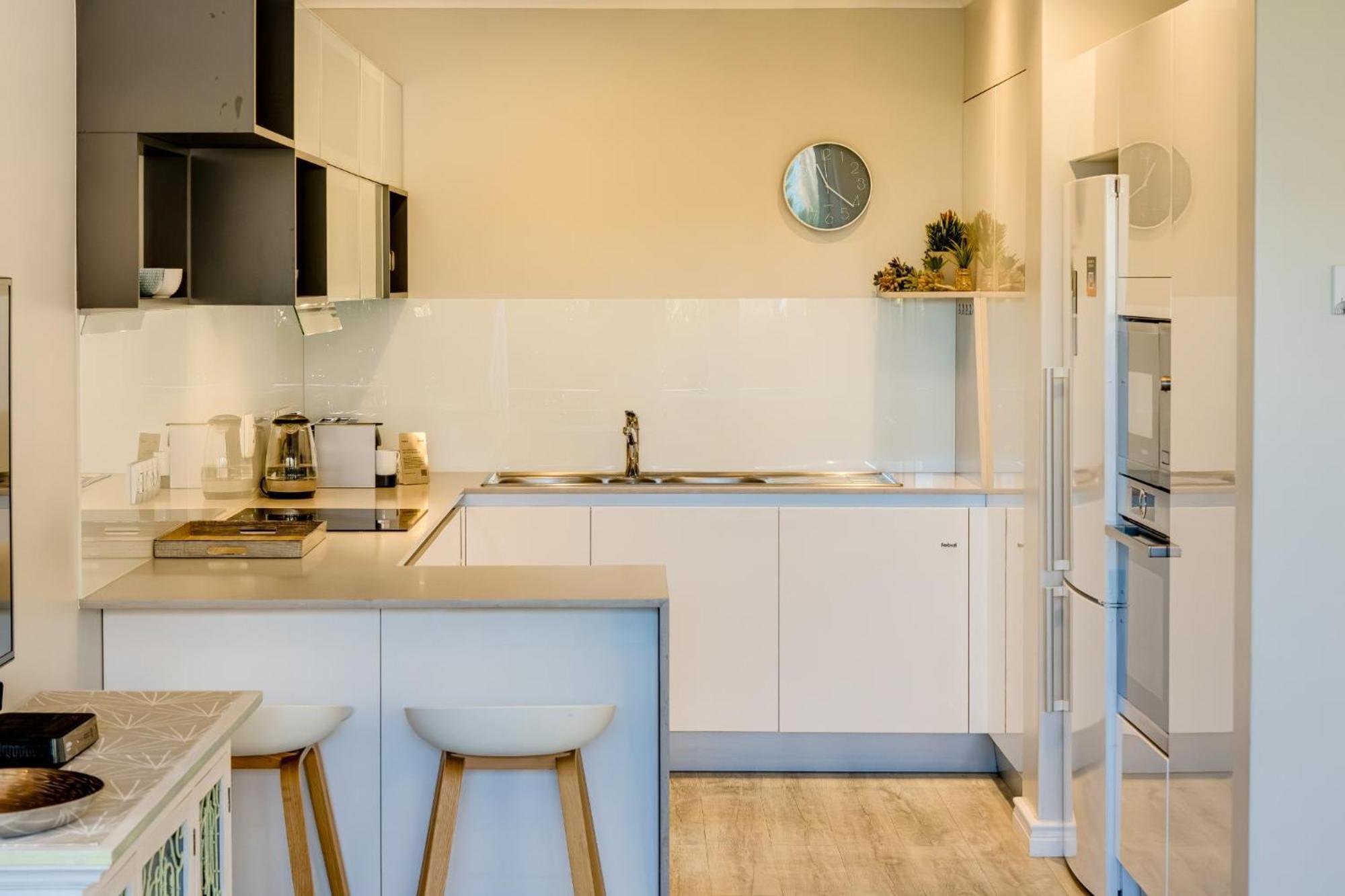 Apartment A Silvertide