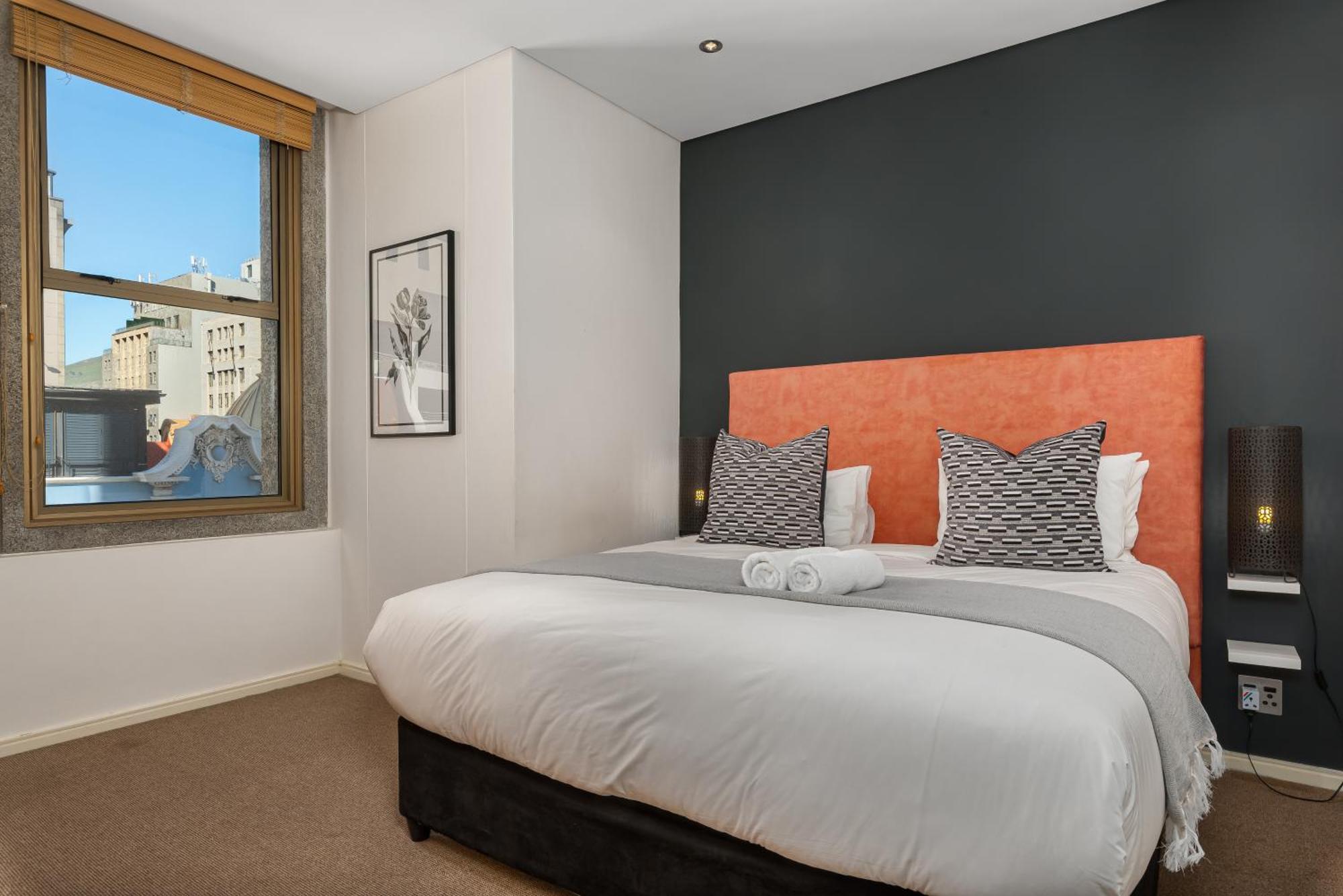 Cartwrights Corner Apartment *