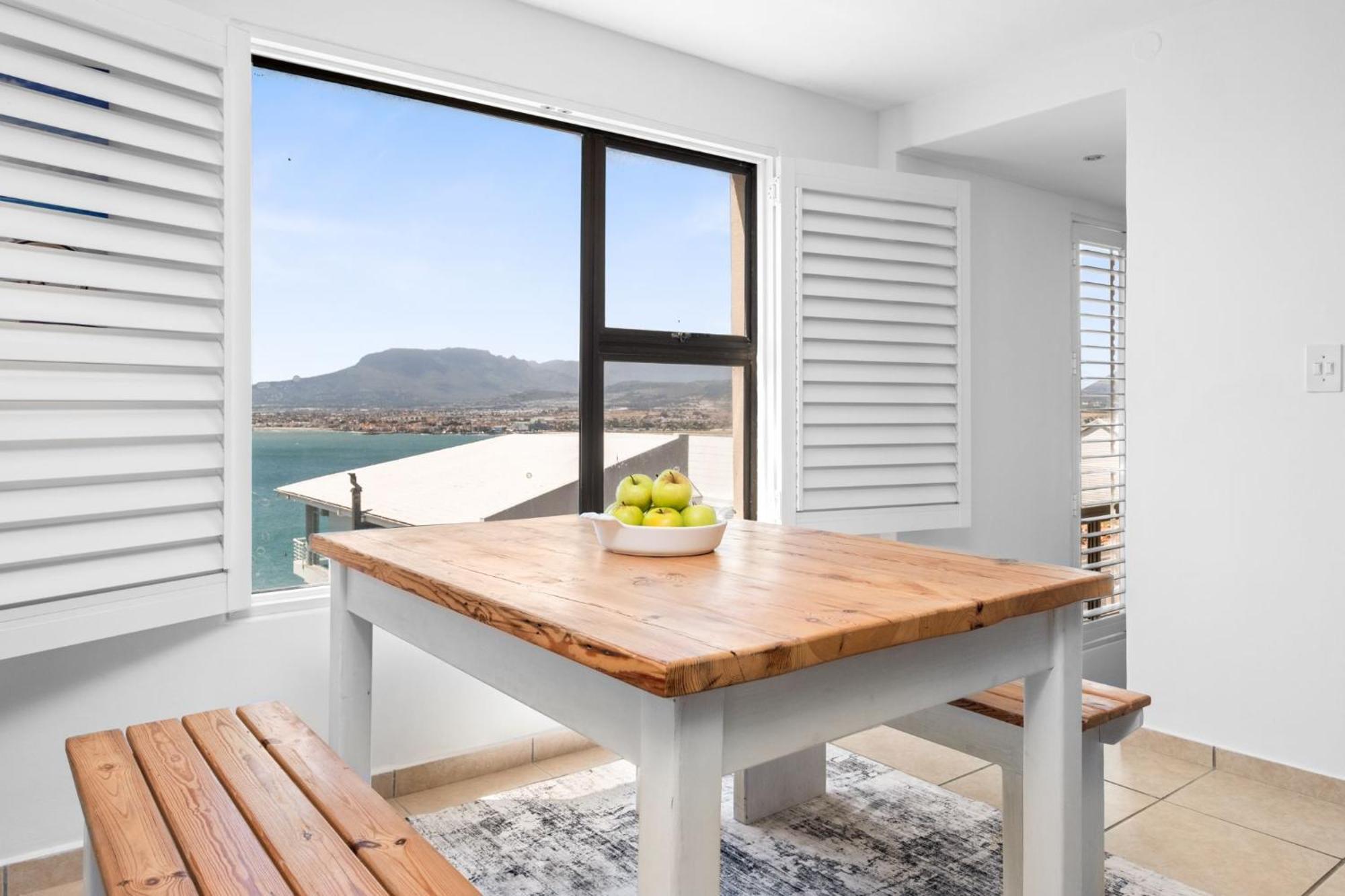 Suikerbossie 83 By Host Agents Apartment