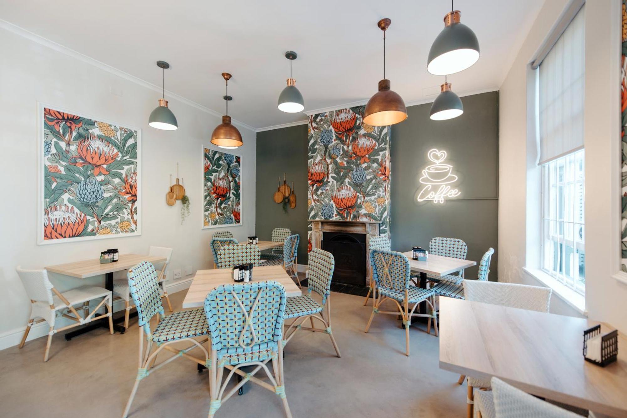 Mediterranean Style In De Waterkant Guest house Cape Town