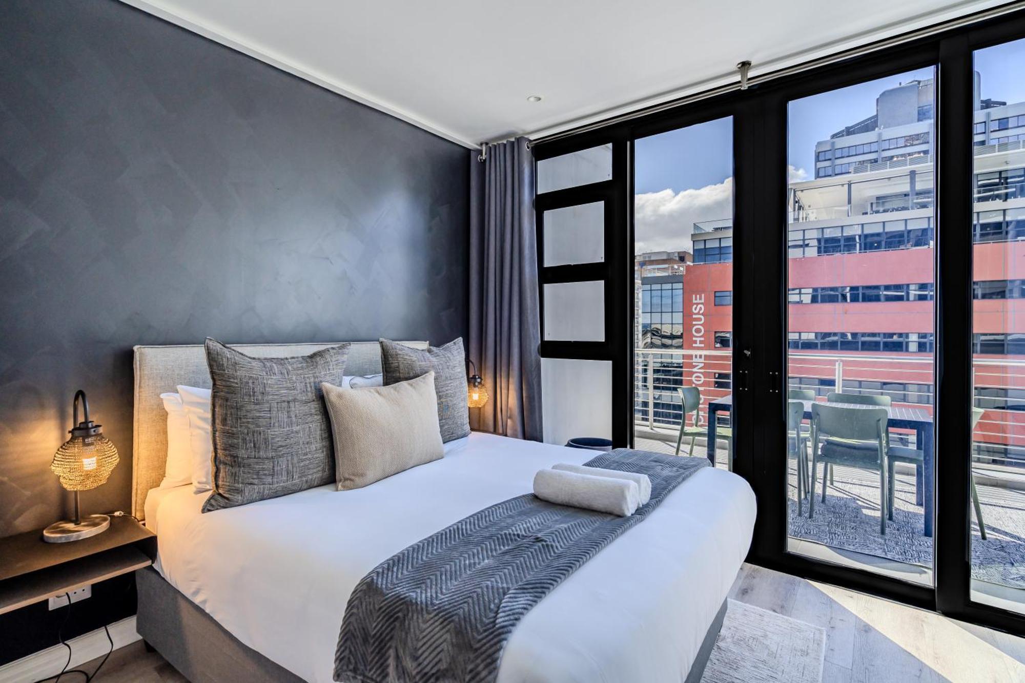 Apartment 16 On Bree Luxury Cape Town