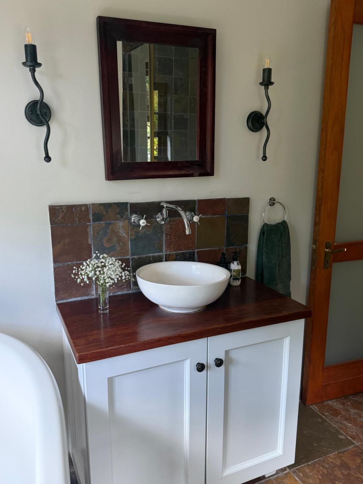 Grace Charming 2 Bed En-suite With Solar Apartment Cape Town