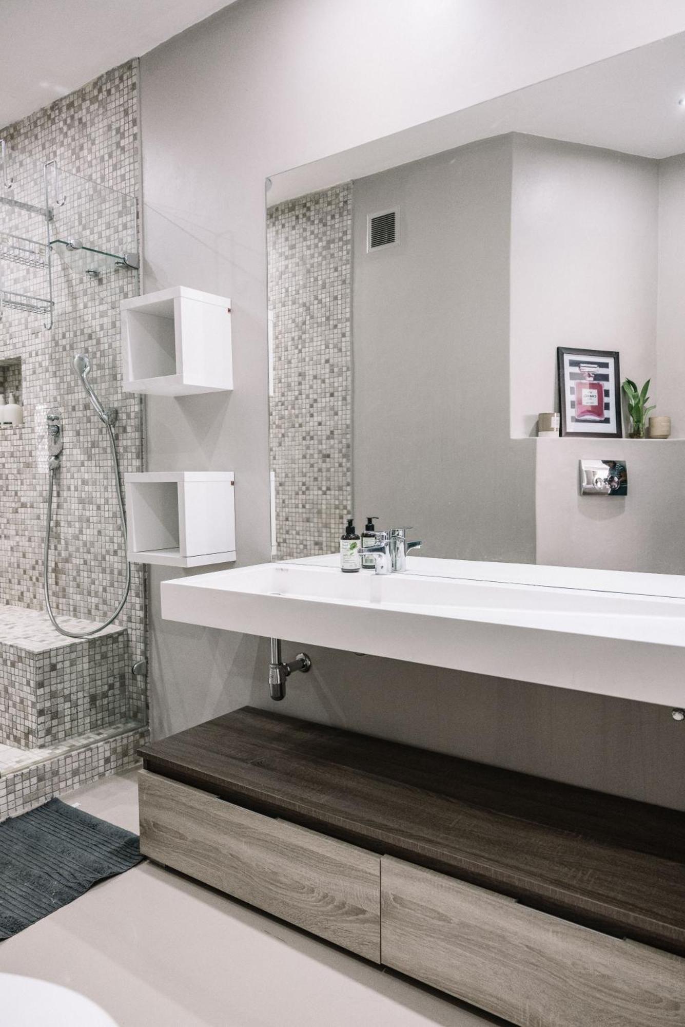 Apartment Charming 1 Bed On Bree Street With Stunning Views