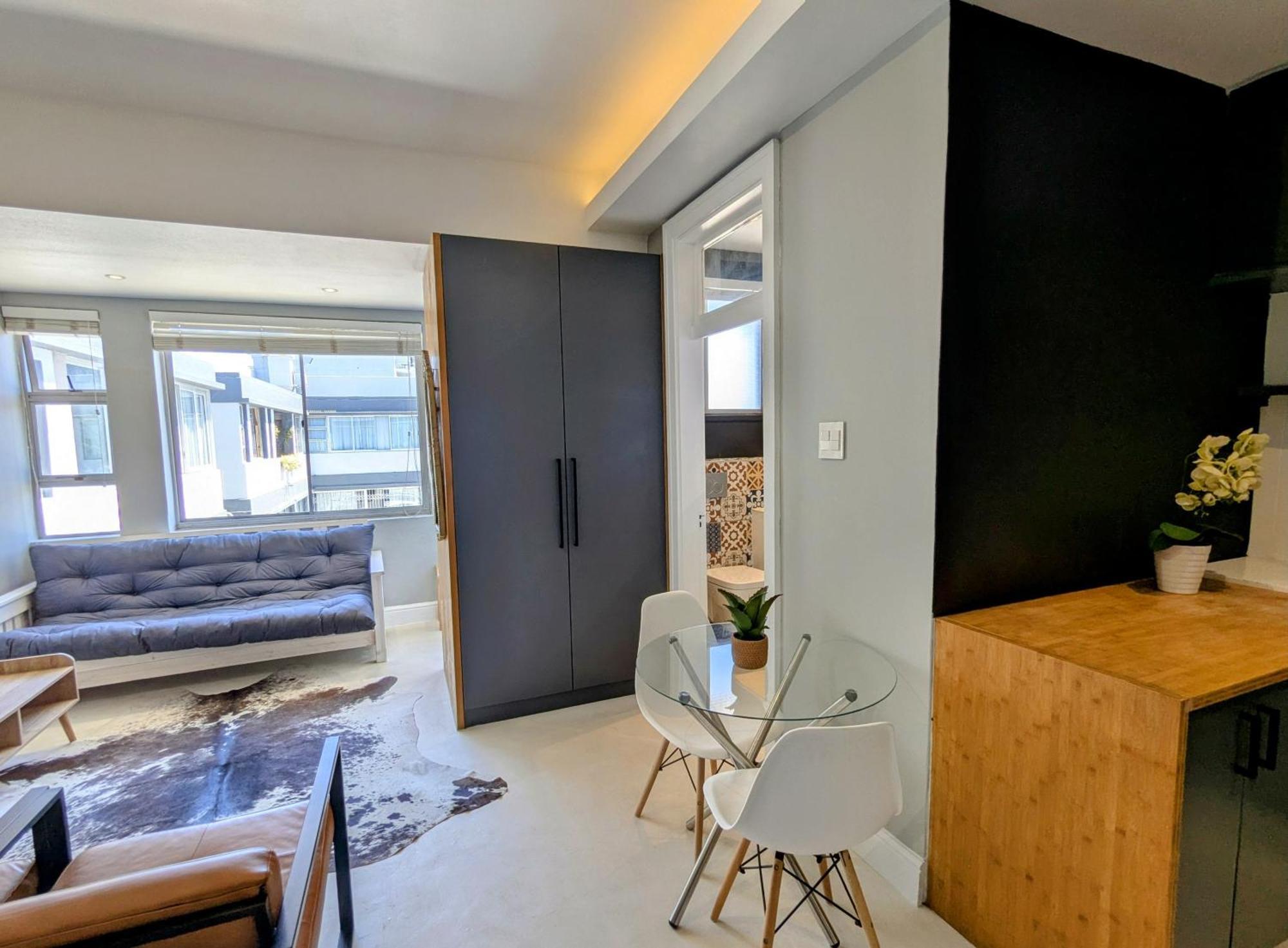 Apartamento Modern With Balcony In Prime Sea Point *