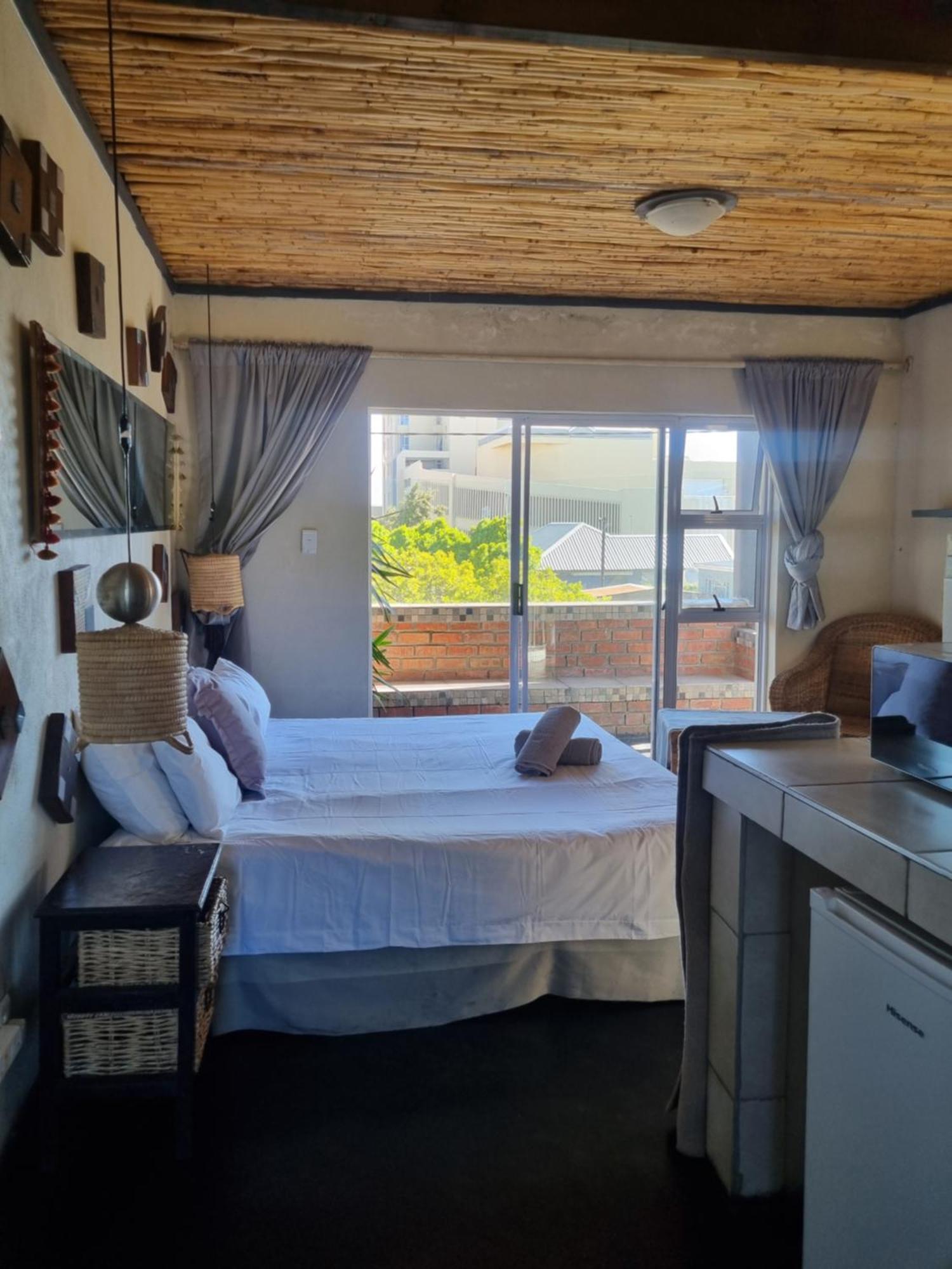 Yello Guest house Cape Town