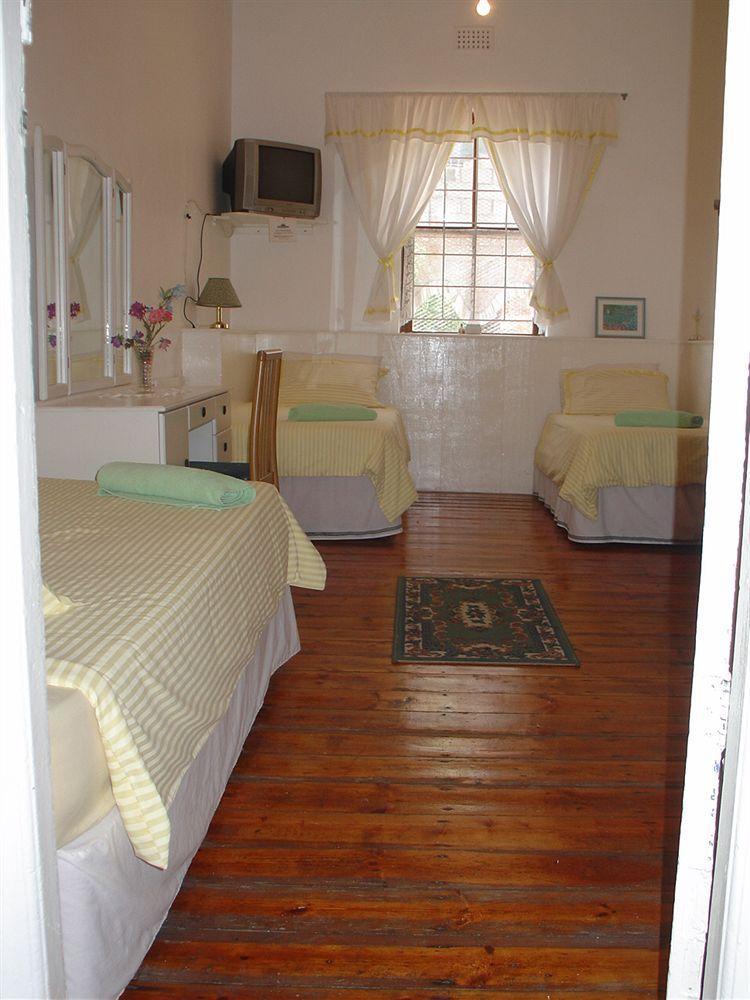 Guest house District Six 3*