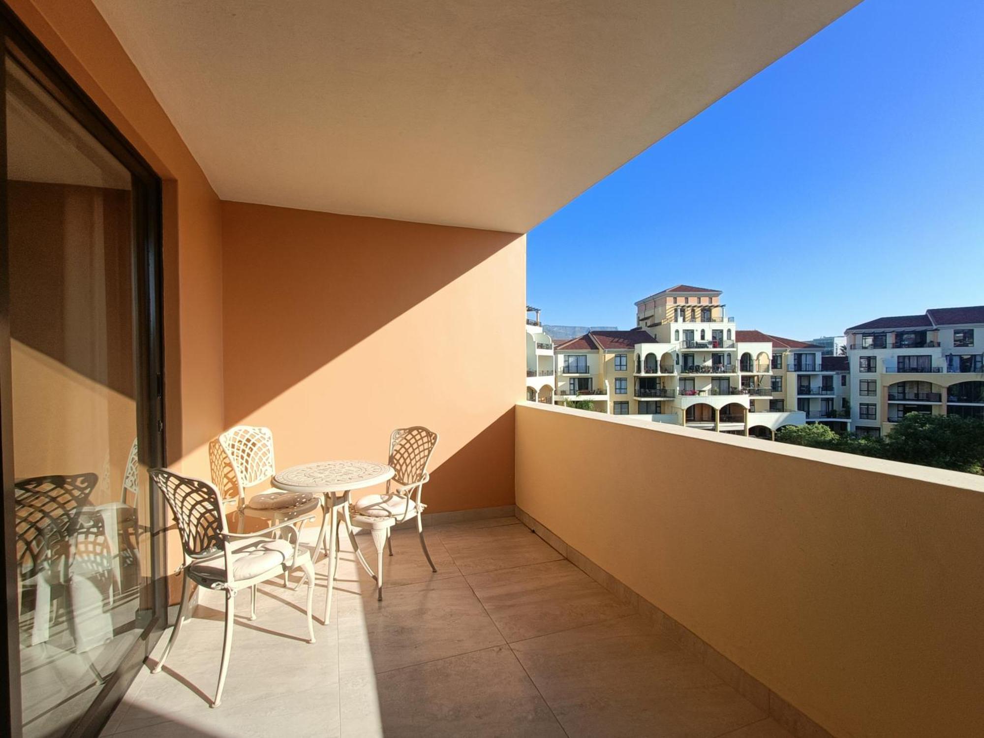 Island Club & Aparthotel Cape Town