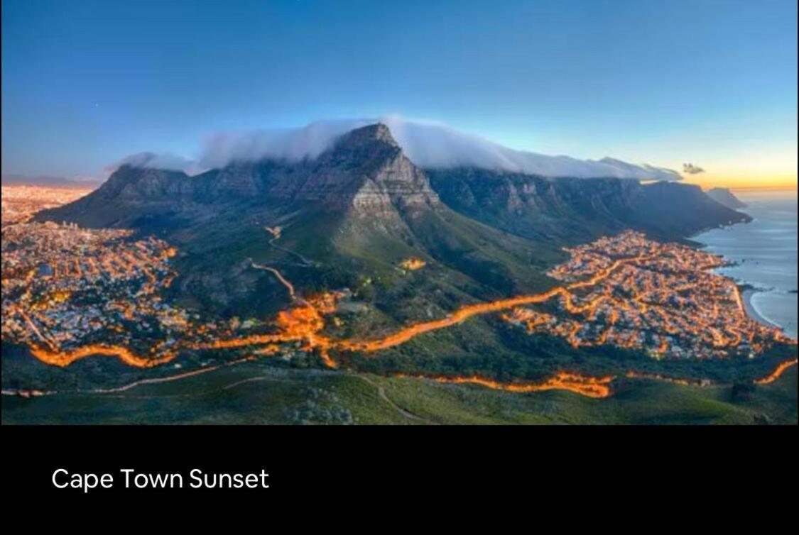 Vintage Alcove In Point, Sleeps 4 Cape Town