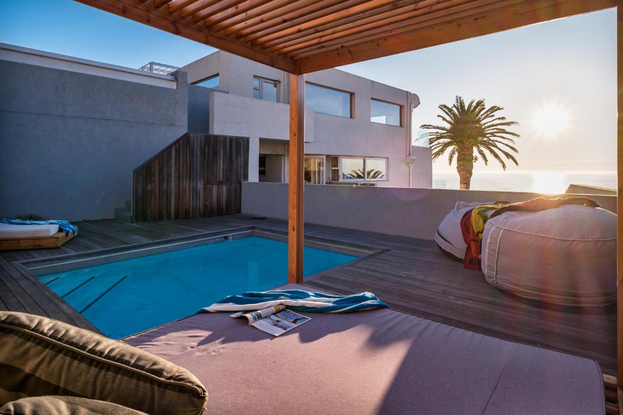 Houghton Penthouse Apartment *