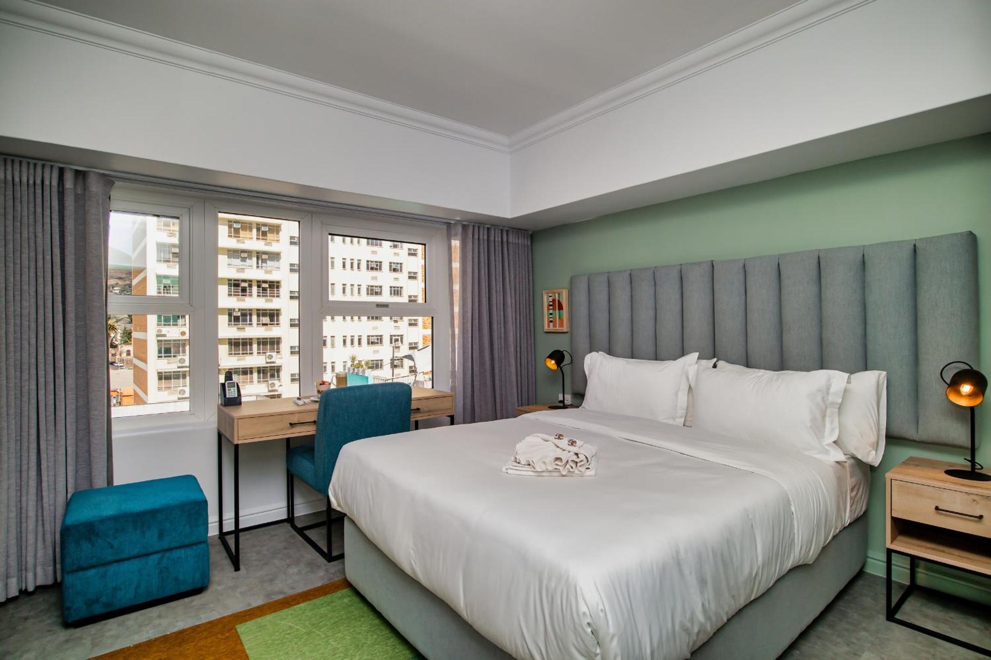 Hotel 9 On Barrack