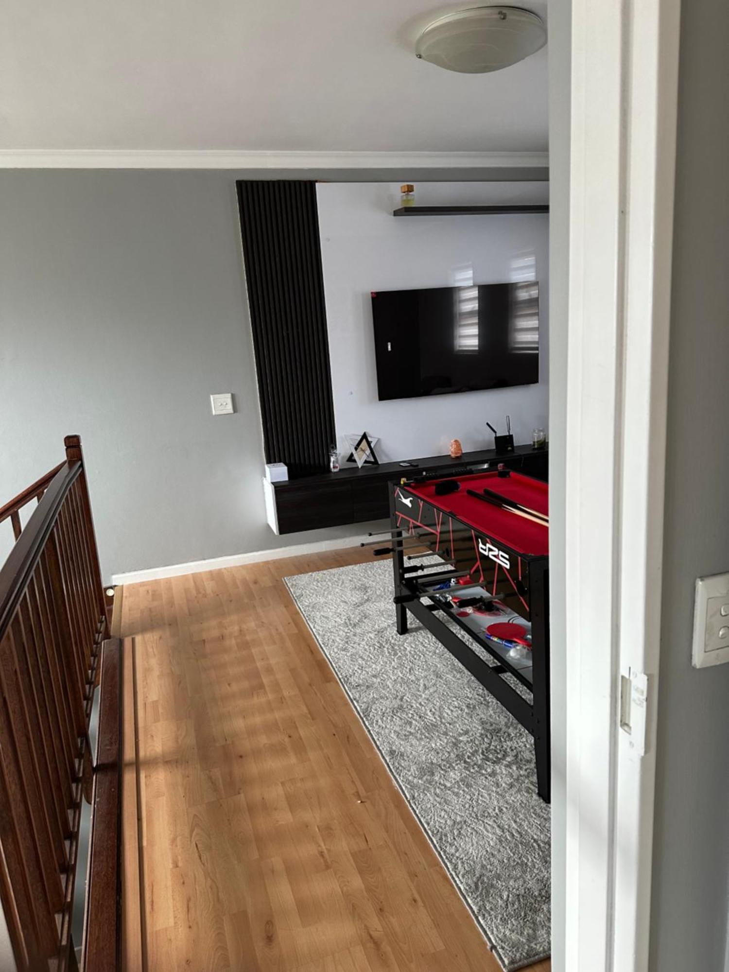 Ya Eagle Wings Self Catering Shared B * Cidade Do Cabo