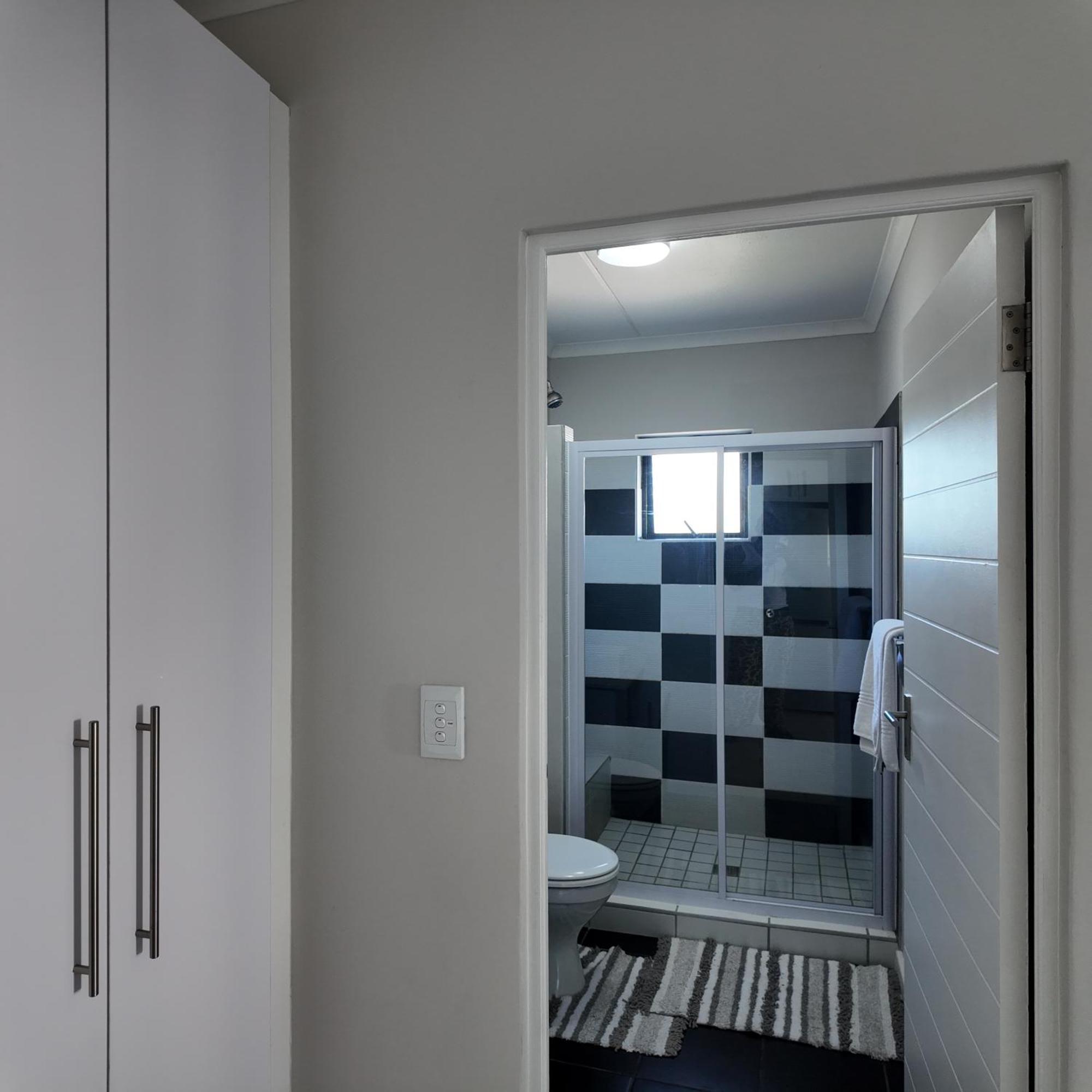 Seabreeze Summit Retreat Your Perfect Escape Apartamento Cidade Do Cabo