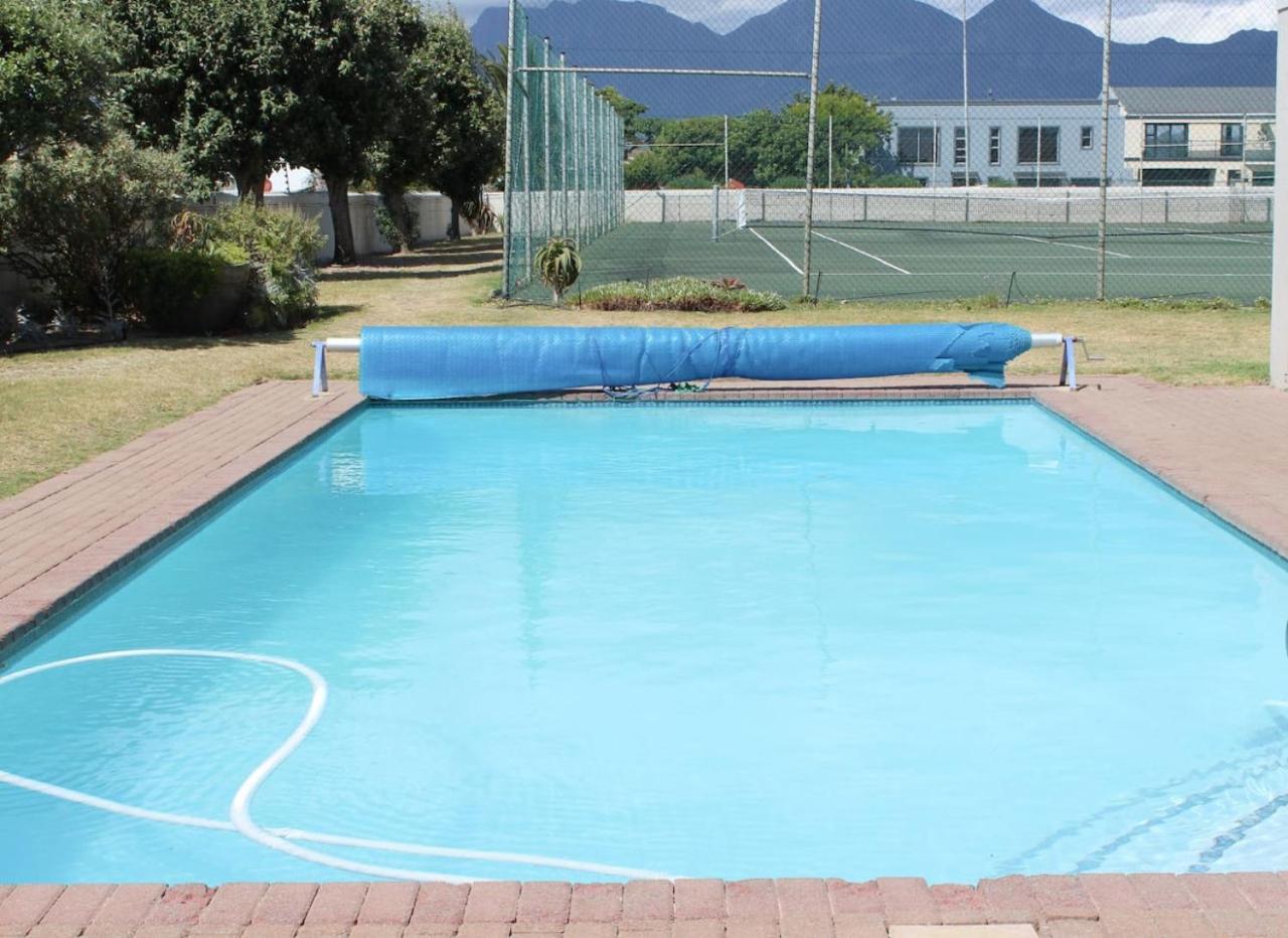 Casa Bonita On The In Gordons Bay Villa Cape Town