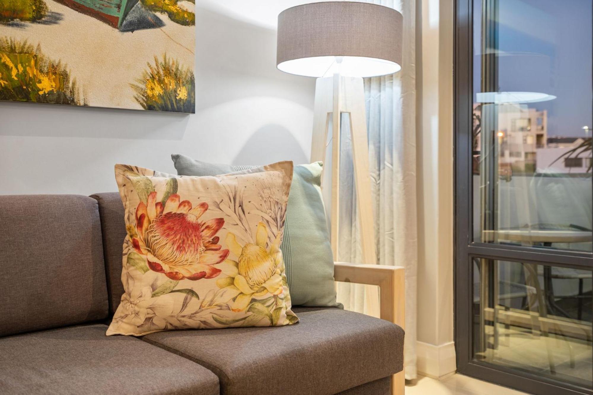 Apartment Eden On The Bay 104 By Host Agents *