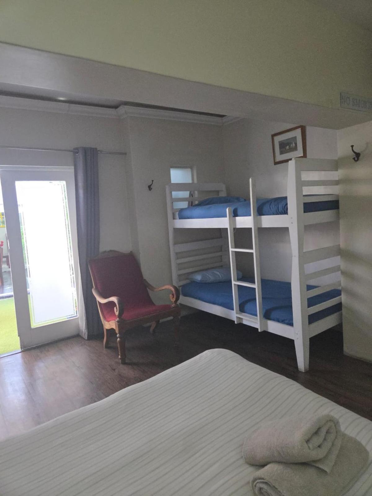 Yello Guest house *