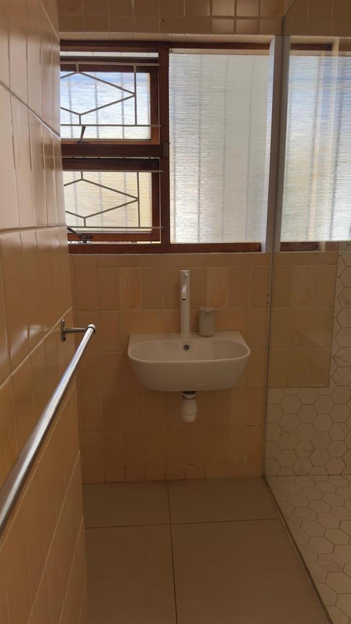 Meljaa Star Guest house Cape Town