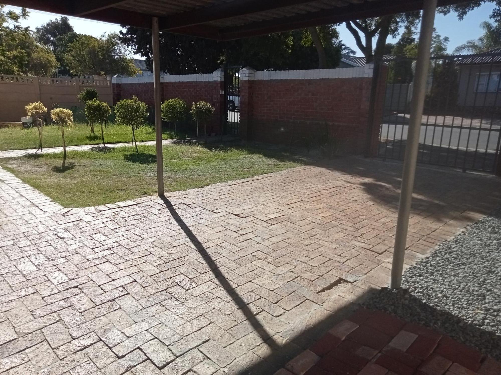 Athome Bellville Chrismar * Cape Town